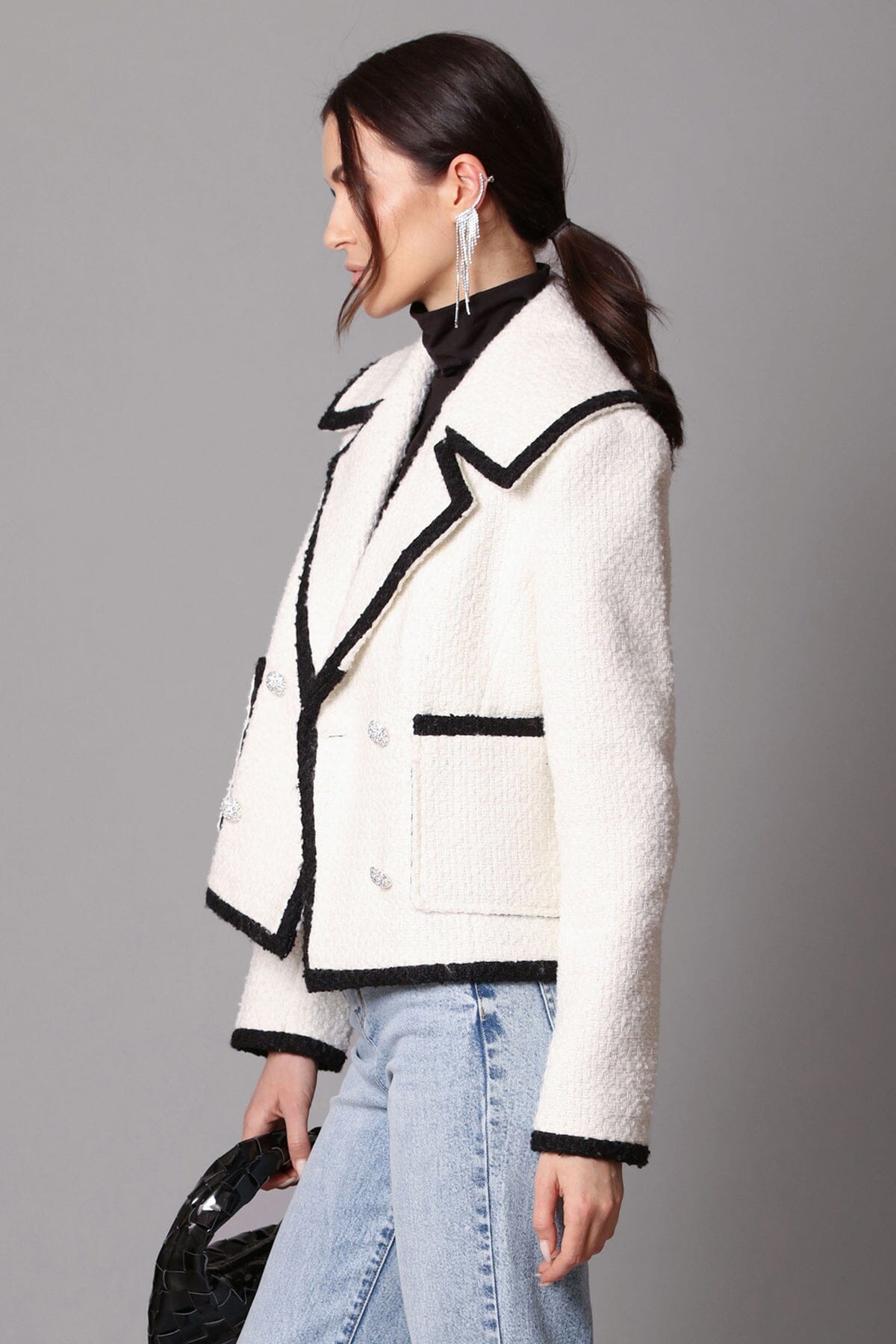 contrast trim wool blend tweed jacket white ivory black - women's figure flattering designer fashion day to night jackets