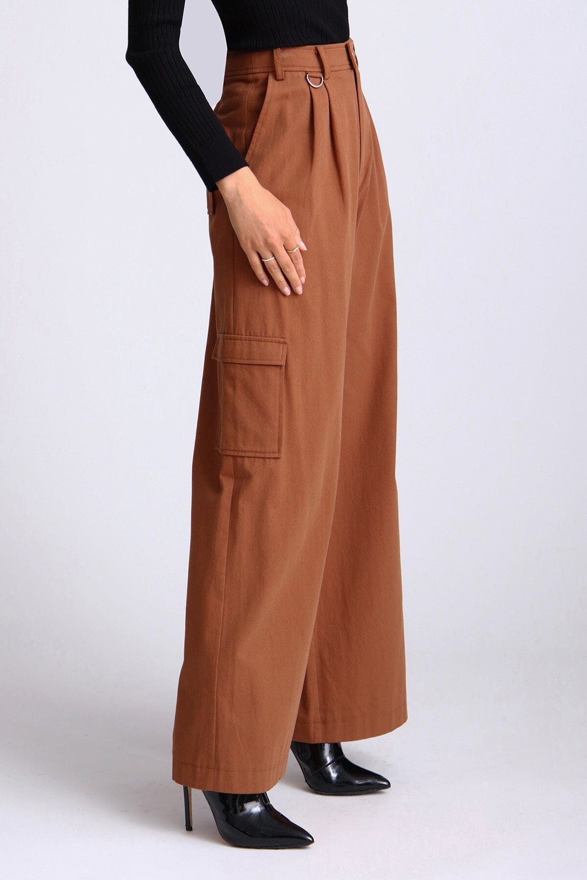 Brown cotton wide leg high waist cargo pant - women's figure flattering office to night out pants for fall