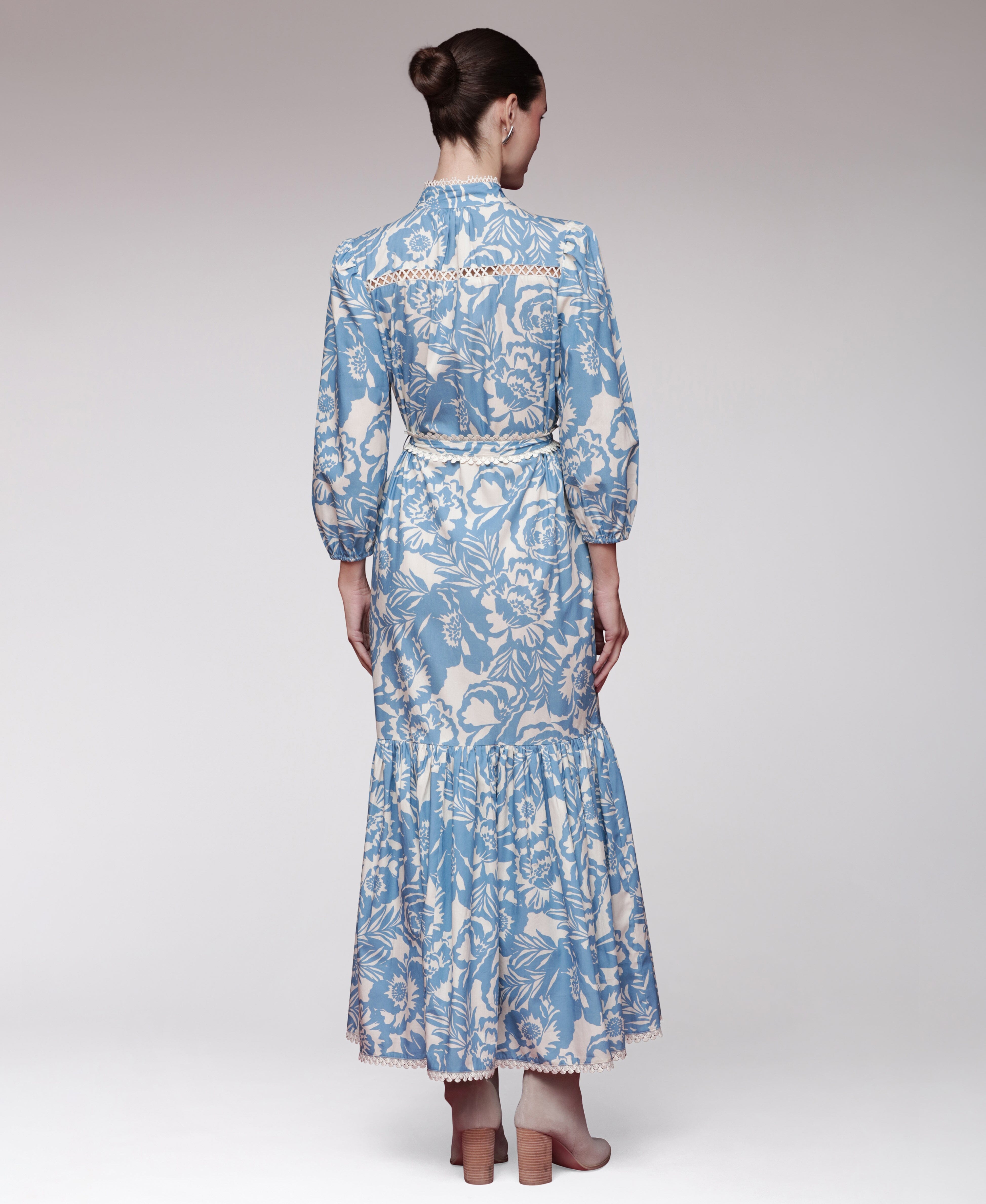 Blue maxi dress with flowers. Cute maxi dresses for women Avec Les Filles