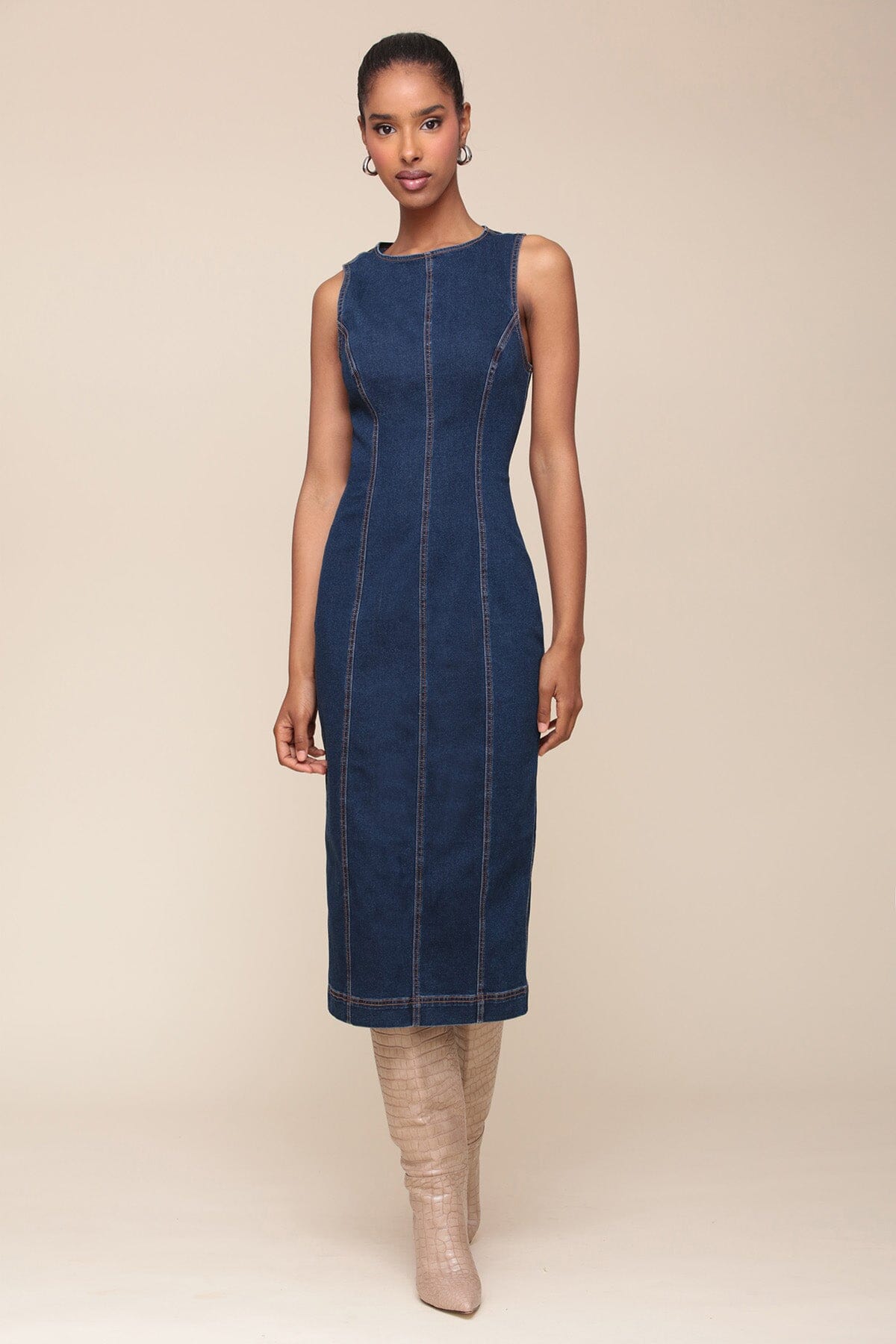 Navy blue denim bodycon crewneck sleeveless sheath dress with an easy zipper back closure - Cute womens dresses by Avec Les Filles