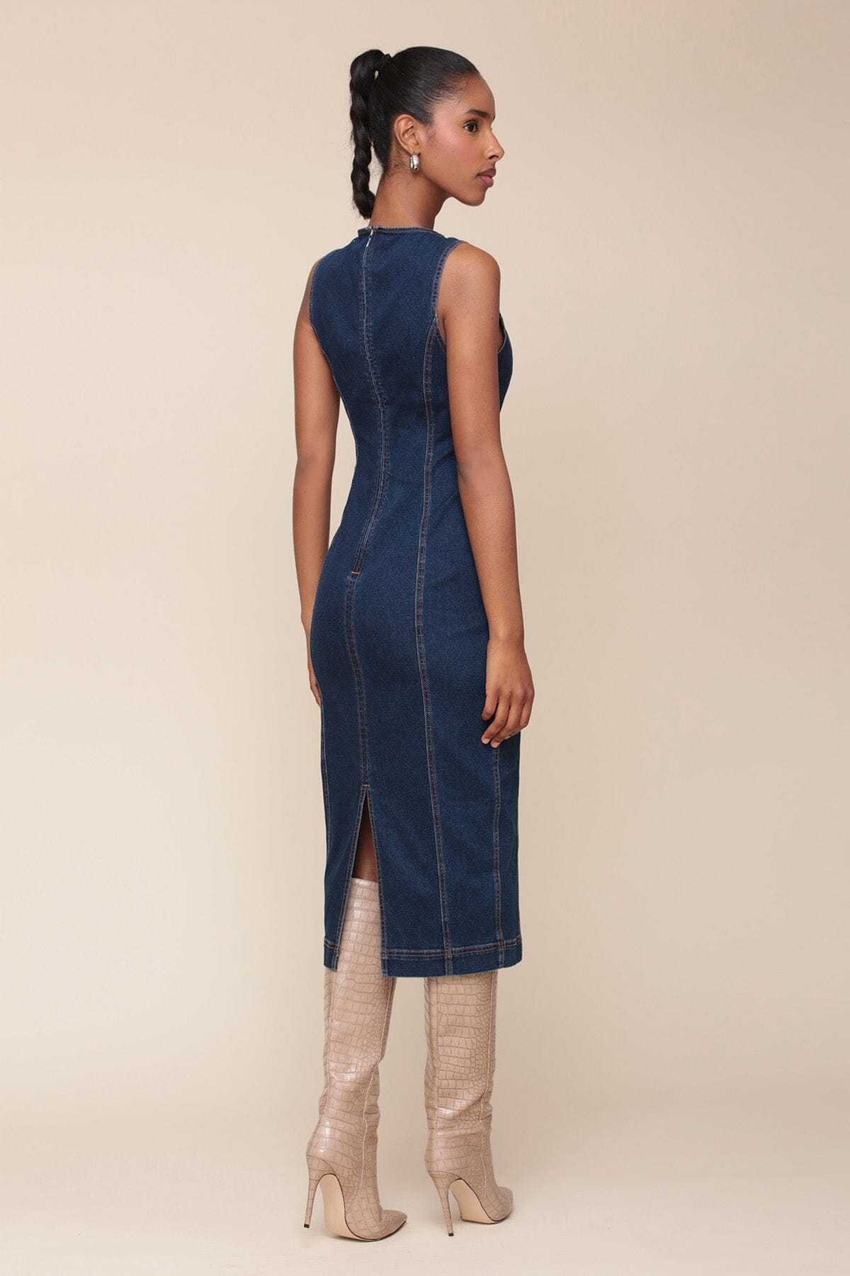 Navy blue denim bodycon crewneck sleeveless sheath dress with an easy zipper back closure - Cute womens dresses by Avec Les Filles