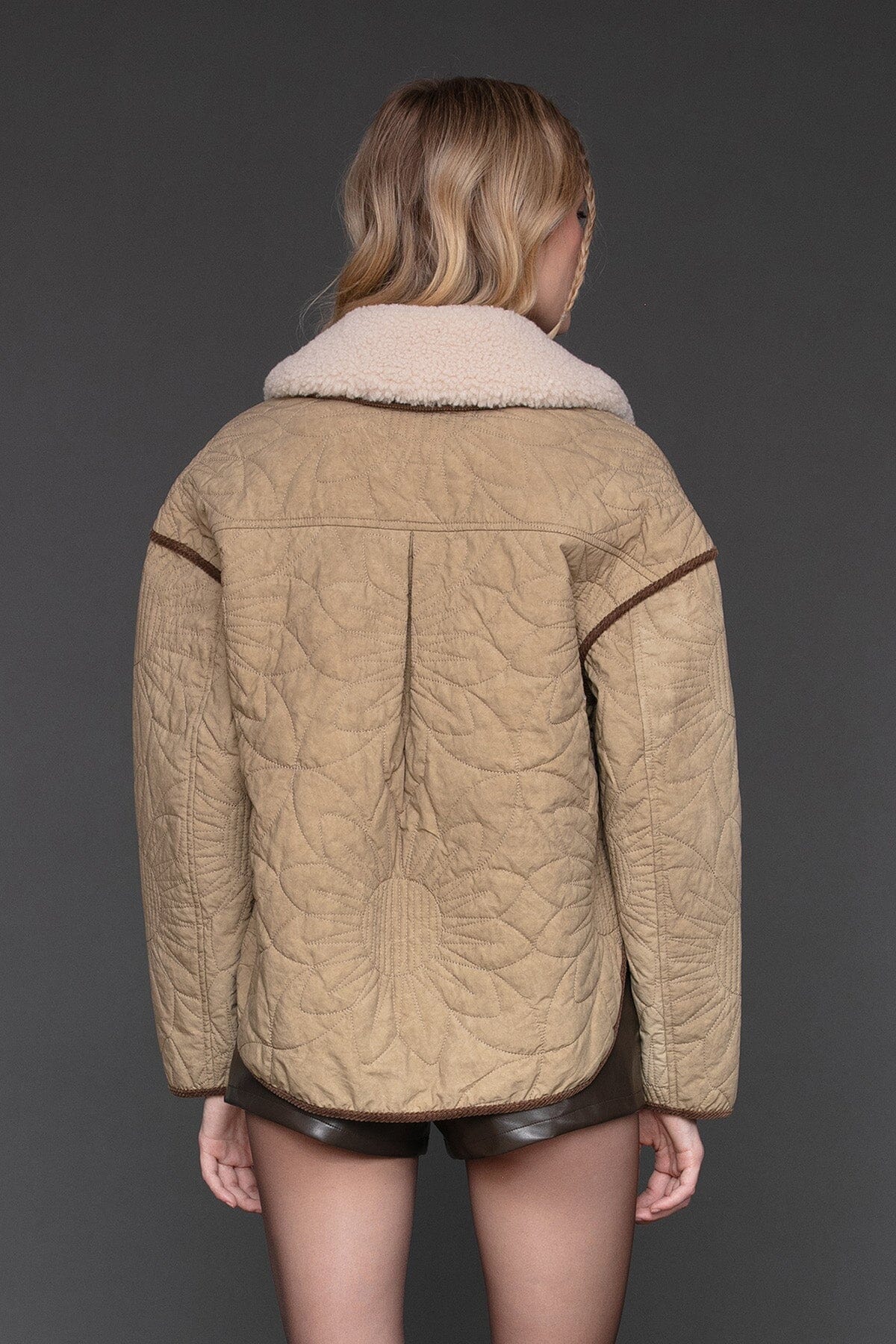 Contrast trim quilted cotton khaki button front jacket with drop shoulders and patch pockets - Cute women's jackets by Avec Les Filles