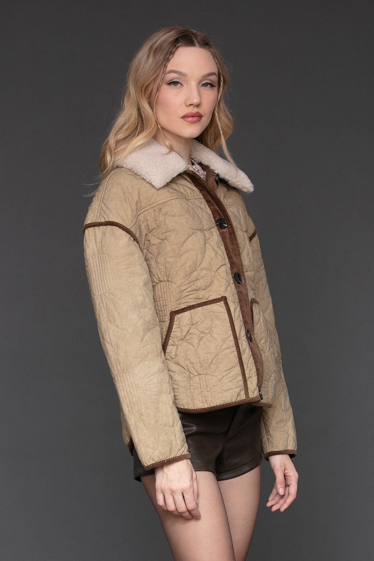 Contrast trim quilted cotton khaki button front jacket with drop shoulders and patch pockets - Cute women's jackets by Avec Les Filles