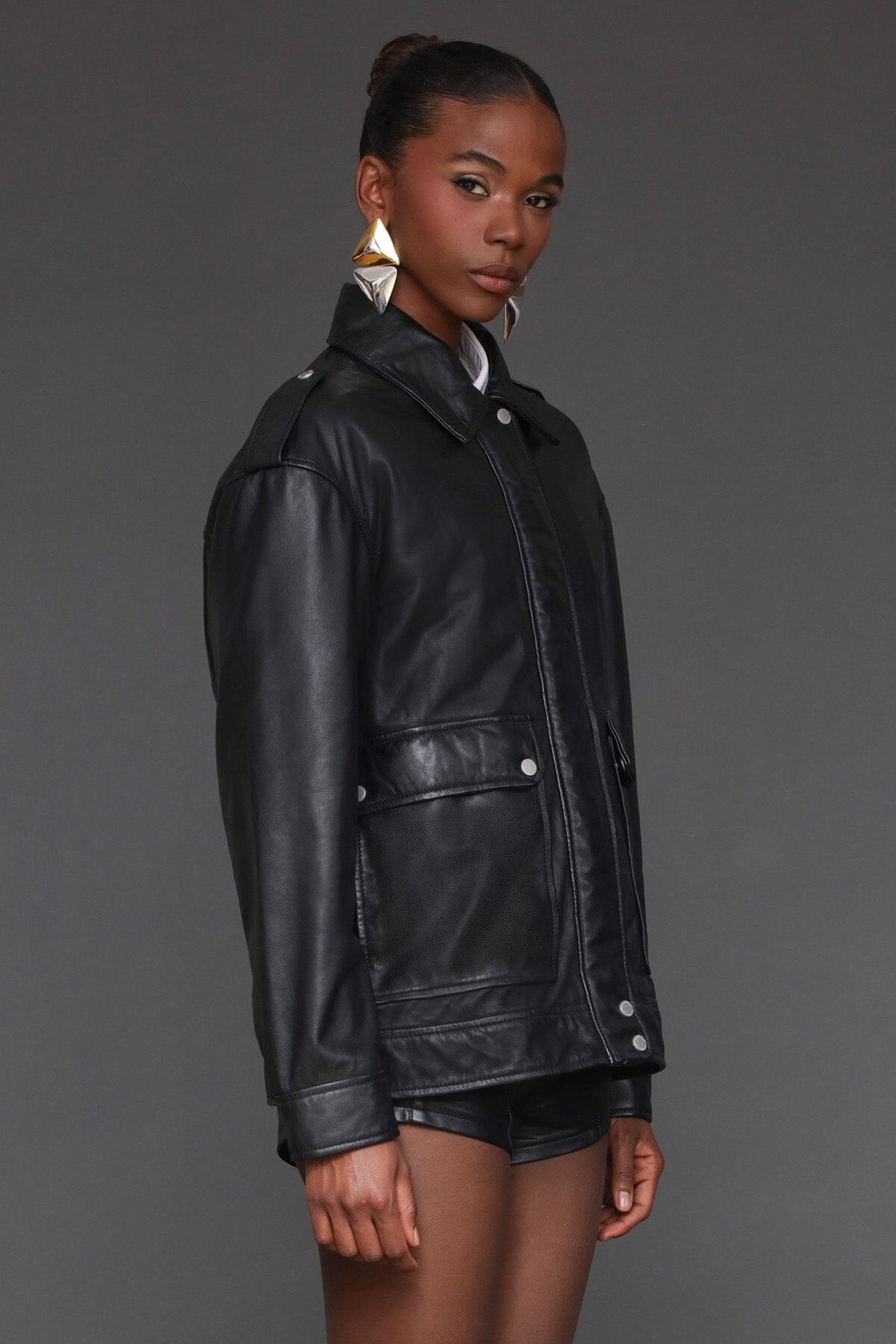 Genuine leather zip front oversized aviator black jacket with long sleeves, button cuffs and back V-panel - Cute women's jackets by Avec Les Filles