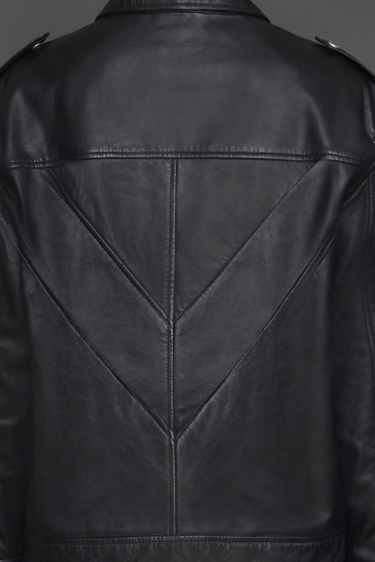 Genuine leather zip front oversized aviator black jacket with long sleeves, button cuffs and back V-panel - Cute women's jackets by Avec Les Filles