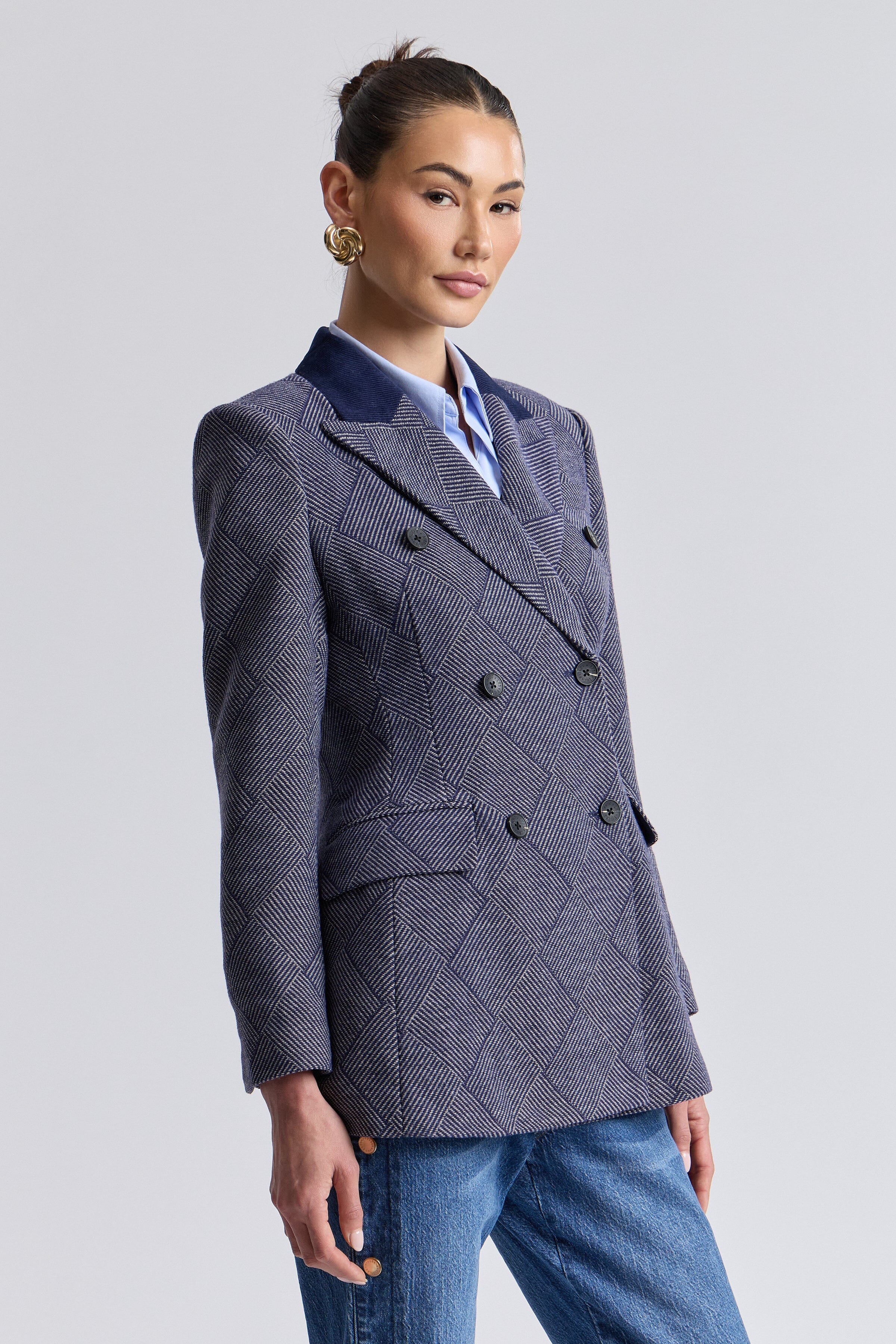 Double-breasted button-front navy blue blazer women with long sleeves - Shop cute blazer jackets by Avec Les Filles.