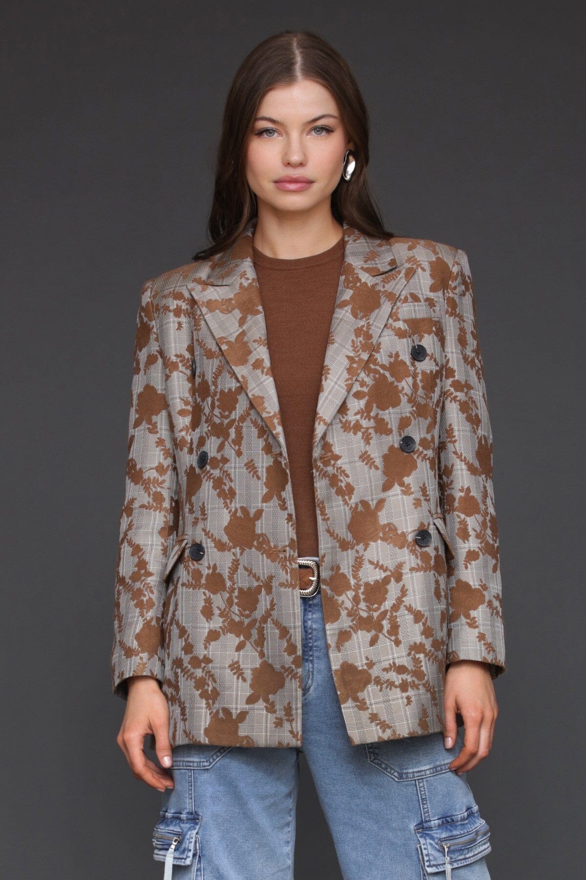Floral brown plaid jacquard hourglass double-breasted blazer with peak lapels and long sleeves - Cute women's blazers jackets by Avec Les Filles