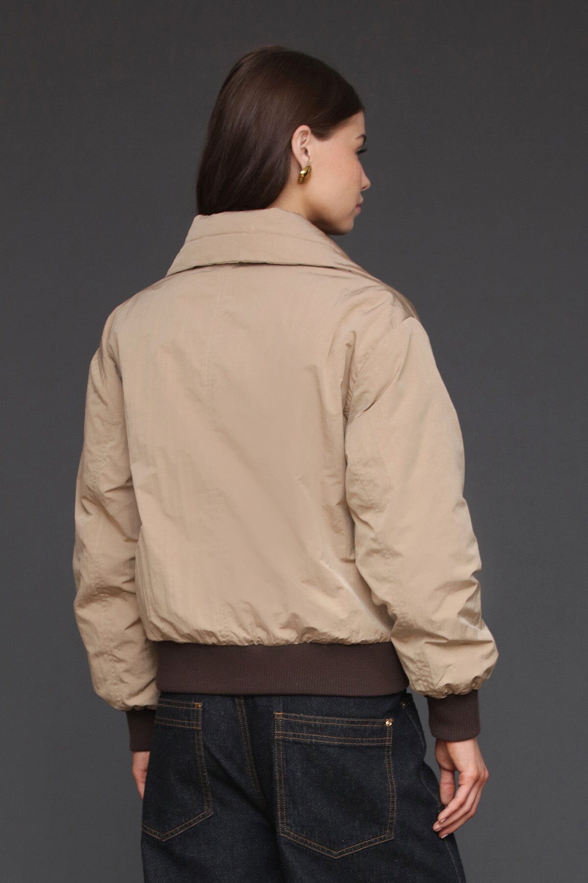 Padded nylon khaki button front bomber jacket with envelope collar neckline and long sleeves - Cute women's jackets by Avec Les Filles