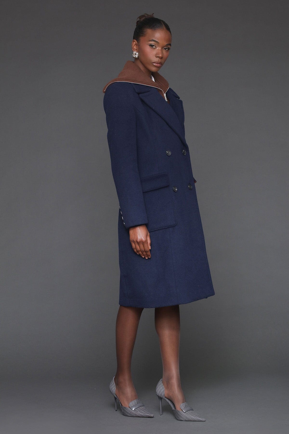 Knit collared wool blend tailored double-breasted button front navy maxi coat with patch pockets and long sleeves - Cute women's maxi coats by Avec Les Filles
