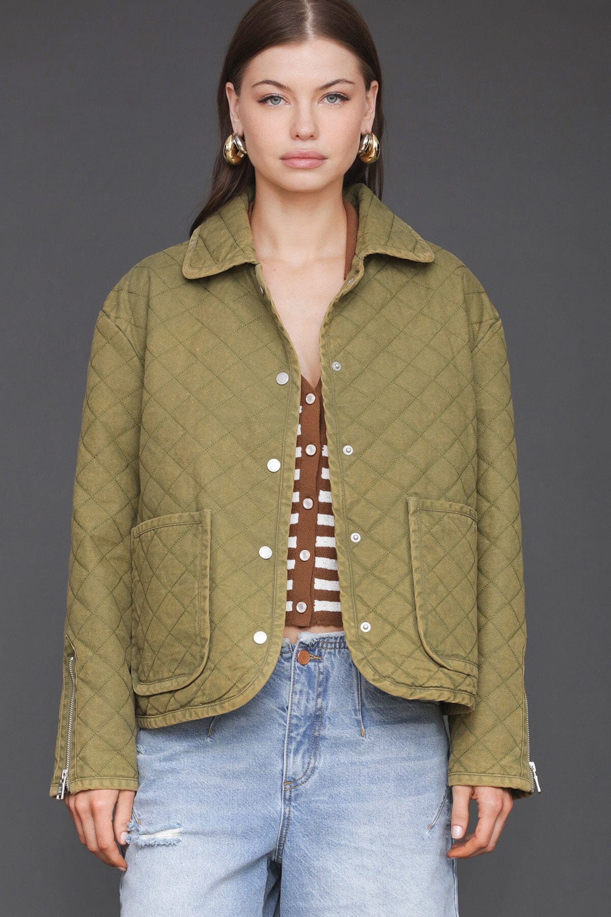 Quilted cotton field green jacket with snap front, long sleeves and two front patch pockets - Cute women's jackets by Avec Les Filles