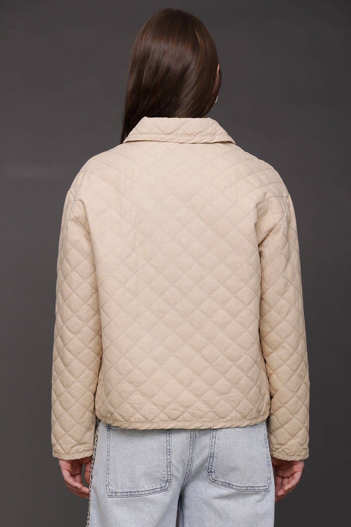 Quilted cotton field ivory jacket with snap front, long sleeves and two front patch pockets - Cute women's jackets by Avec Les Filles