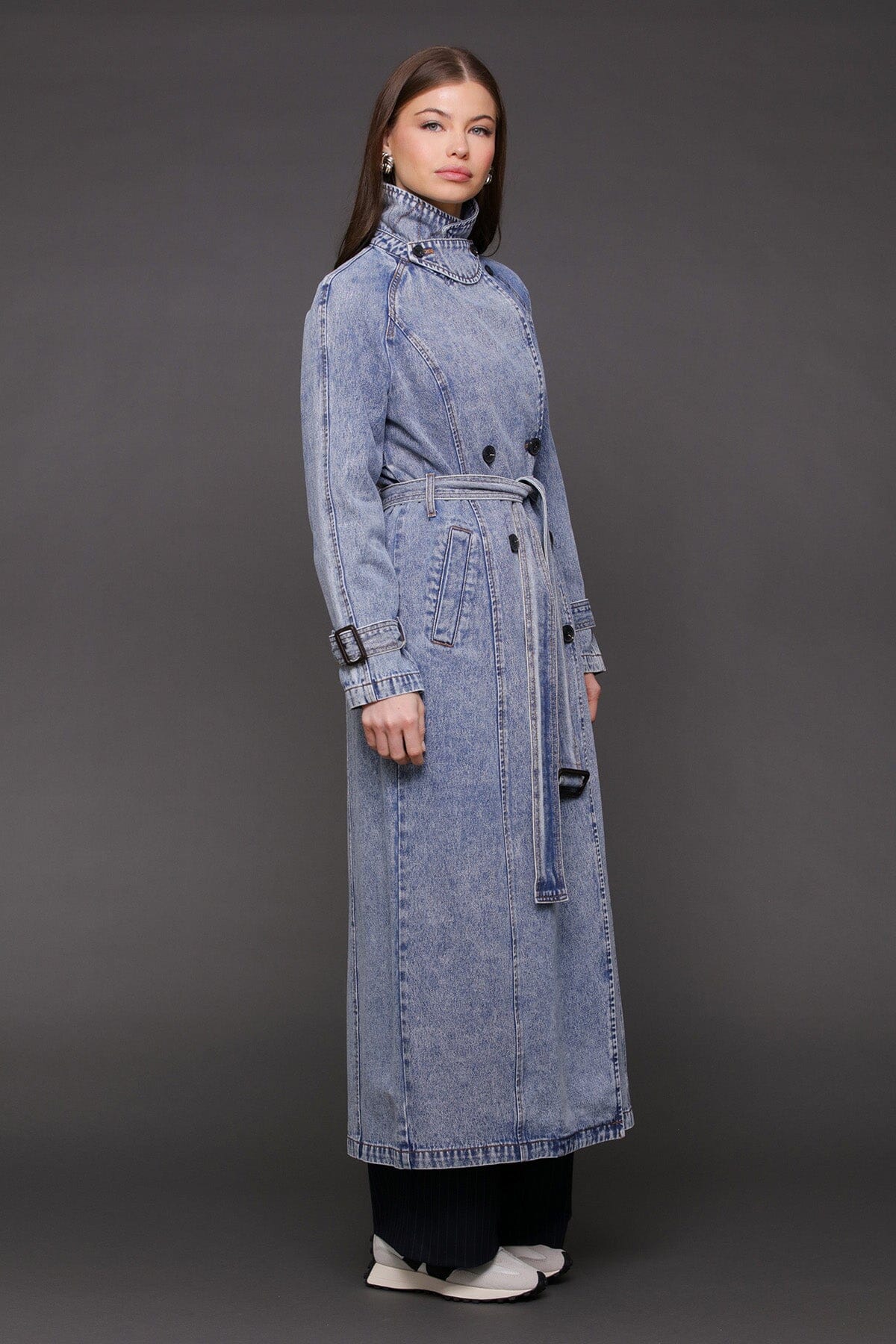 Denim blue double-breasted maxi trench coat with raglan sleeves and removable self-tie belt - Cute women's trench coats by Avec Les Filles