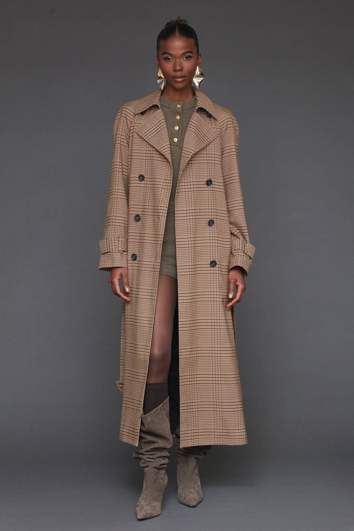 Brown plaid strong shoulder double-breasted maxi trench coat with detachable self-tie belt and long sleeves - Cute women's trench coats by Avec Les Filles