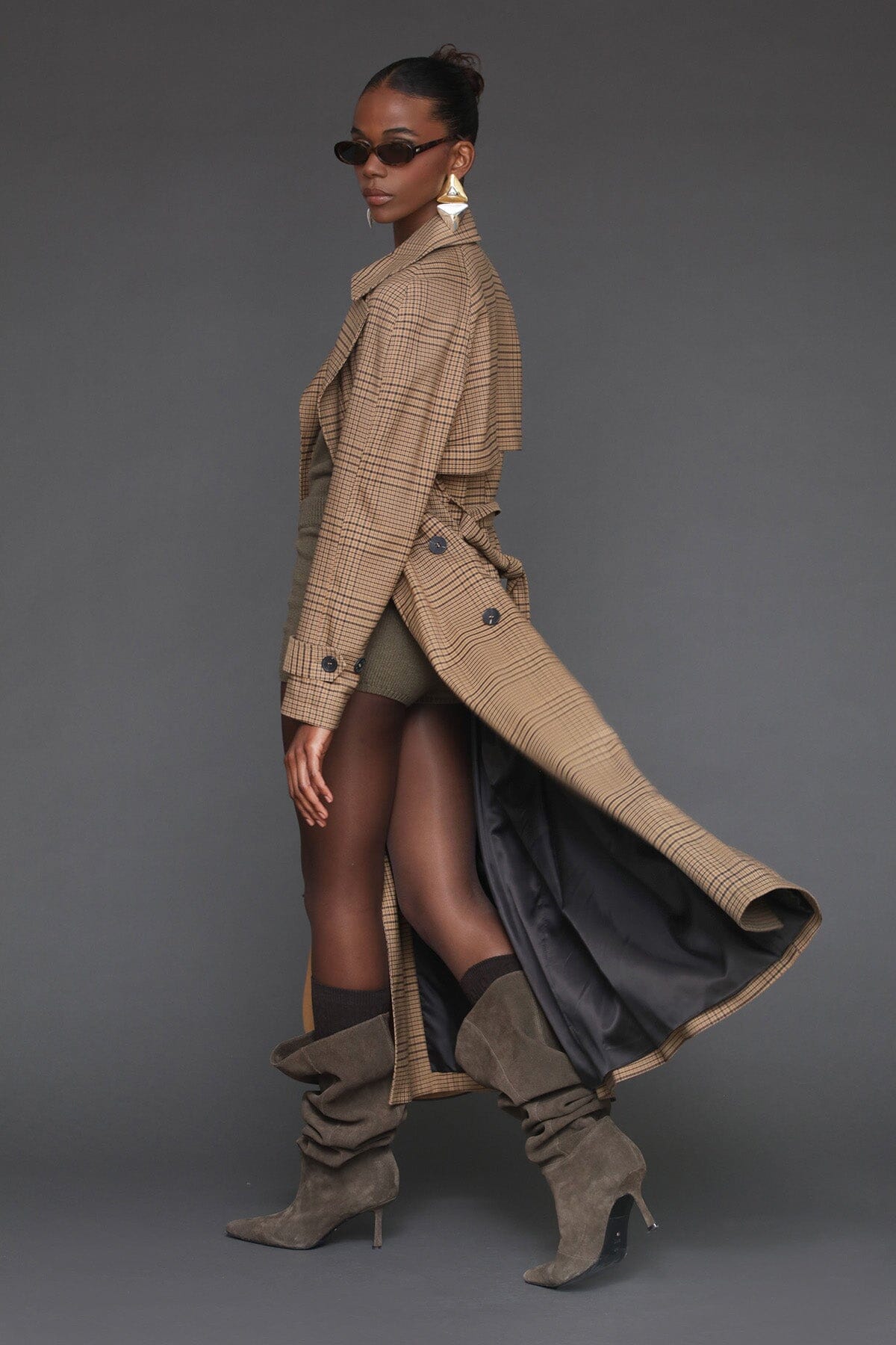 Brown plaid strong shoulder double-breasted maxi trench coat with detachable self-tie belt and long sleeves - Cute women's trench coats by Avec Les Filles