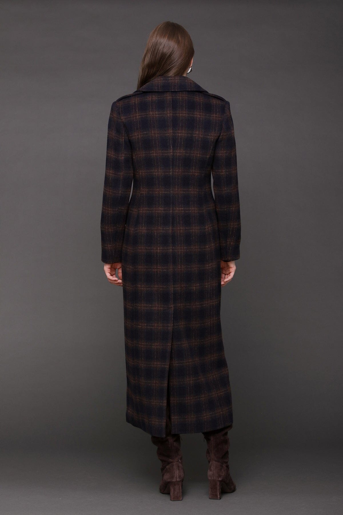 Navy and burgundy plaid double-breasted maxi long overcoat, for Fall 2025 - Shop cute long tailored dressy coats for women by Avec Les Filles