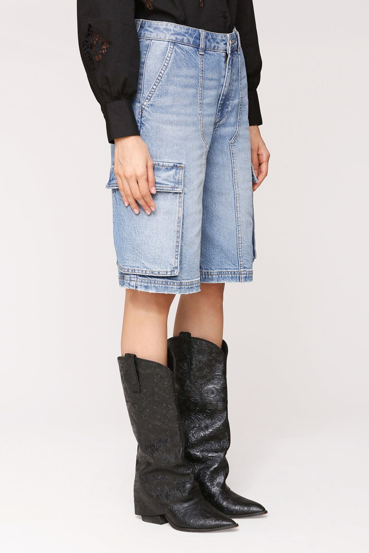 Denim blue wash high-rise cargo cotton shorts with raw-edge hem and oversized flap pockets - Cute women's shorts by Avec Les Filles