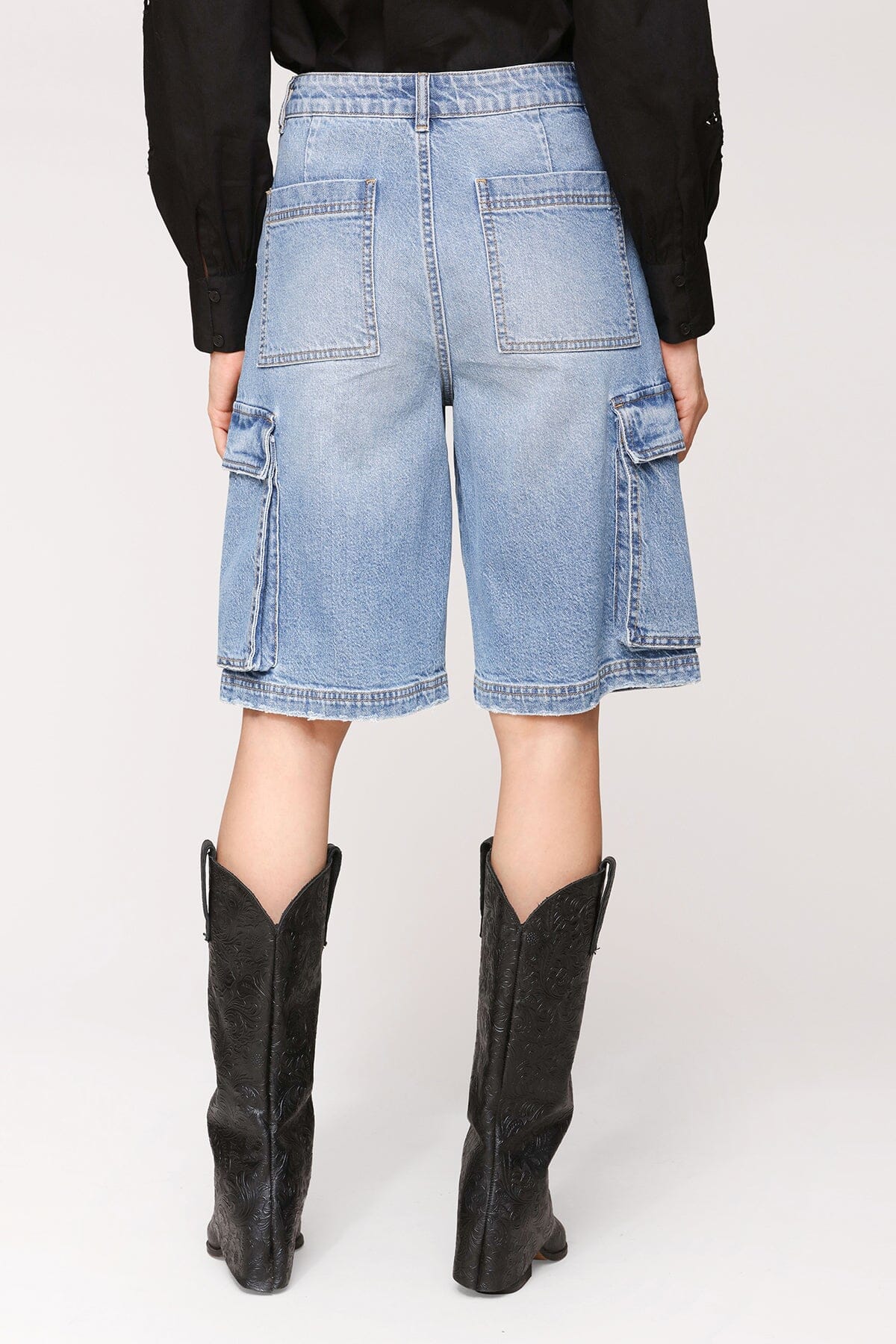 Denim blue wash high-rise cargo cotton shorts with raw-edge hem and oversized flap pockets - Cute women's shorts by Avec Les Filles