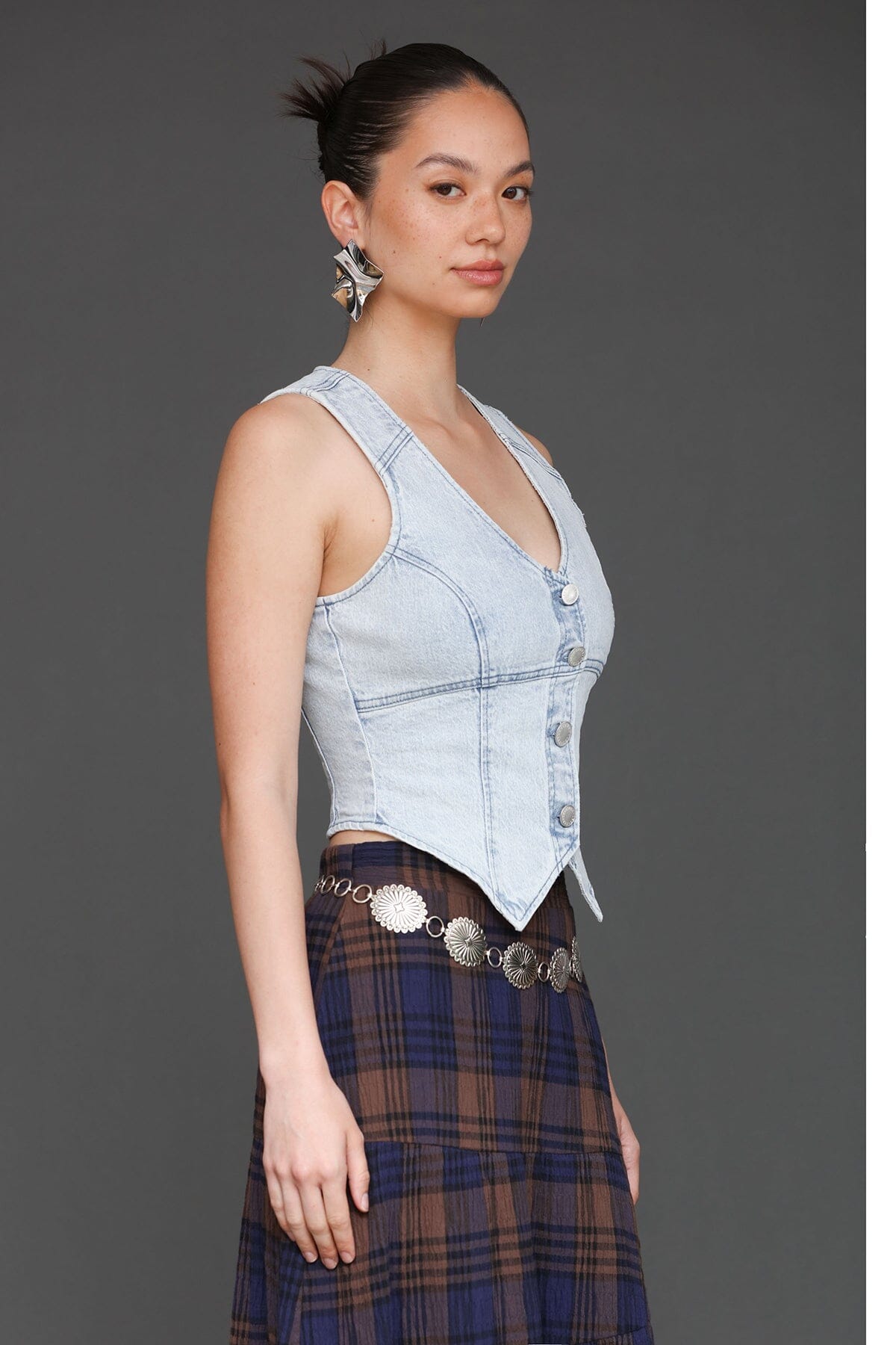 Light blue cotton blend denim corset vest top with V-neckline, sleeveless and button-front closure - Cute women's vest tops by Avec Les Filles