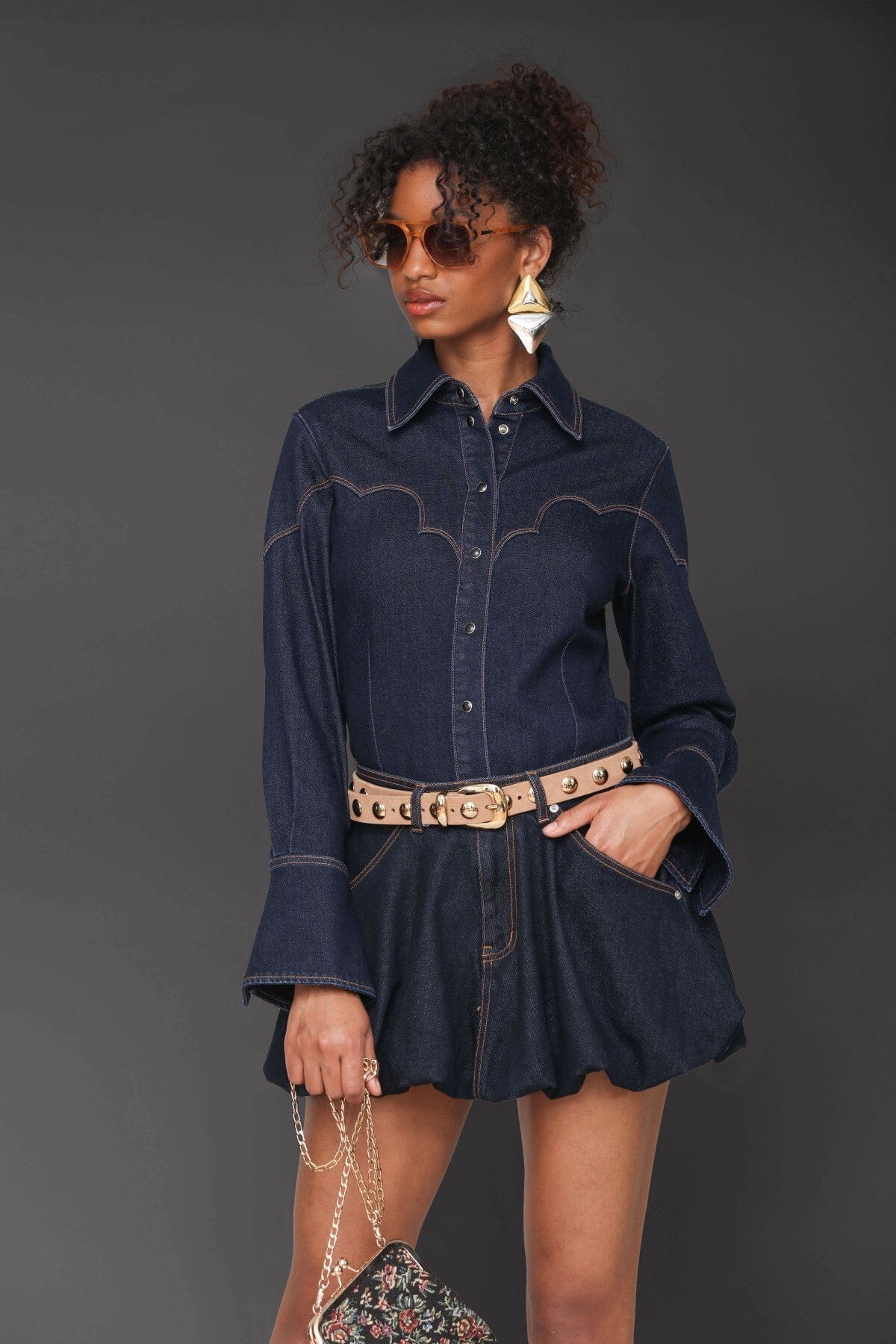 Western cotton blend denim tailored indigo blue shirt with a point collar and snap buttons - Cute women's shirts by Avec Les Filles
