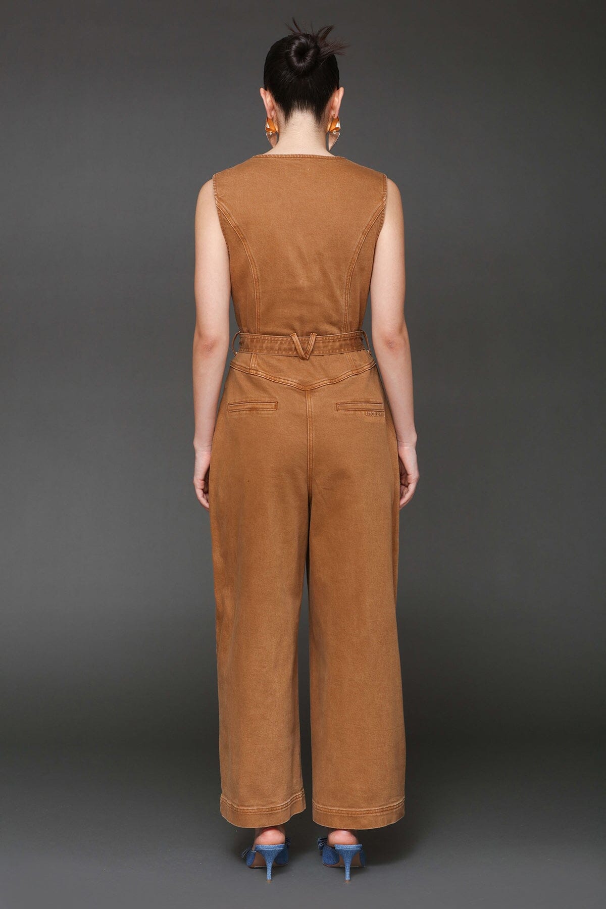Washed cotton blend wide leg brown Jumpsuit with square neckline, wide shoulder and removable self-belt - Cute women's jumpsuits by Avec Les Filles