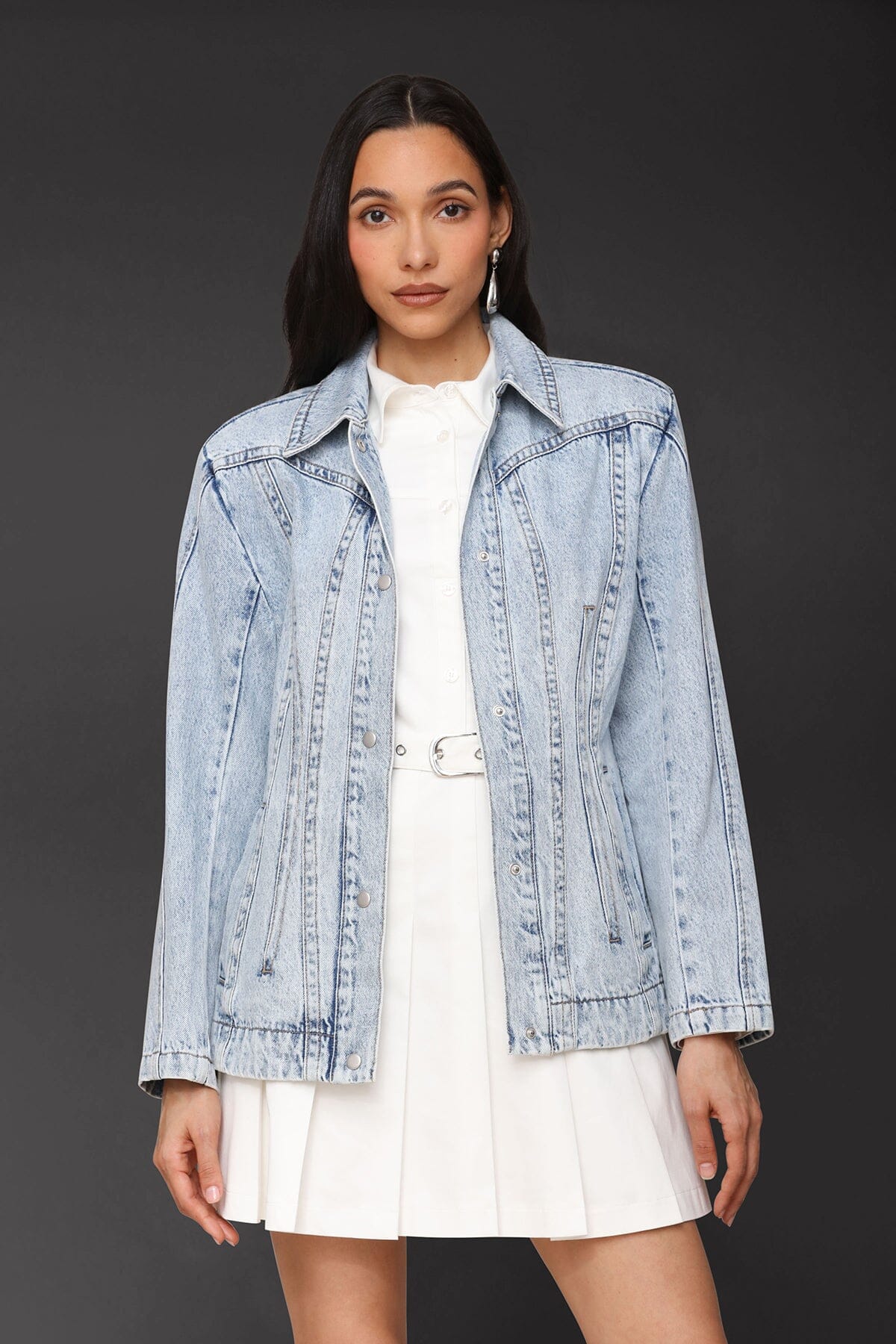 Hourglass tailored light blue denim button front jacket made of 100% cotton with shoulder pads and long sleeves - Cute women's denim jackets by Avec Les Filles
