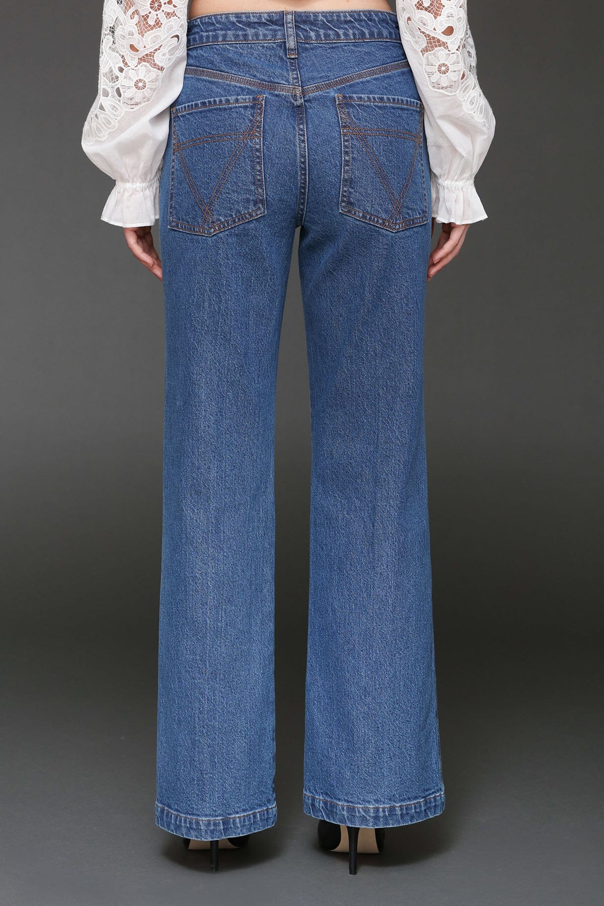 Patch pocket wide leg cotton blue flared jeans - Cute women's jeans by Avec Les Filles