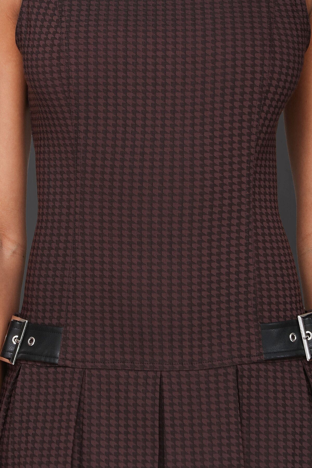 Houndstooth pleated black and brown knife-pleated mini dress with sleeveless and boat neckline - Cute women's mini dresses by Avec Les Filles