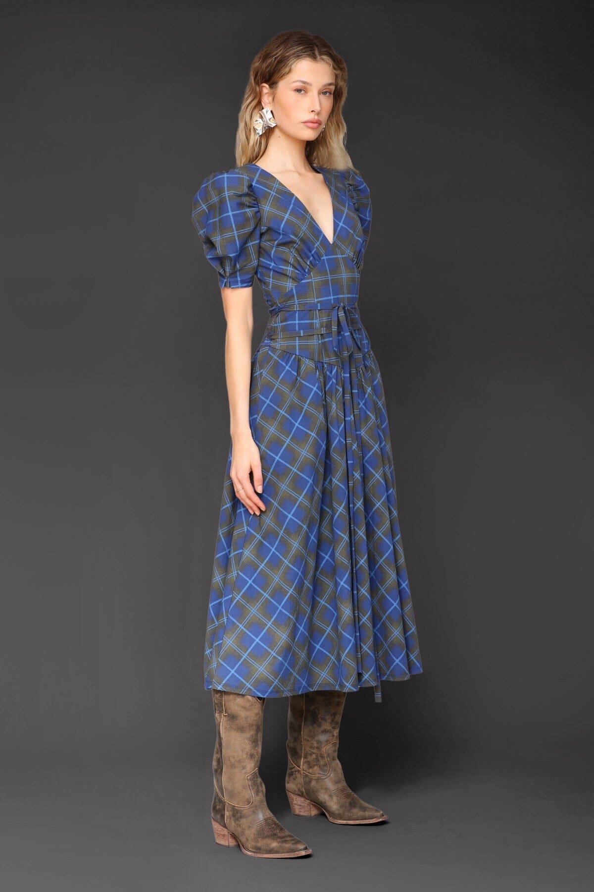 Olive blue plaid cotton puff short sleeve midi dress with wrapped waist tie and deep V-neckline - Cute women's midi dresses by Avec Les Filles