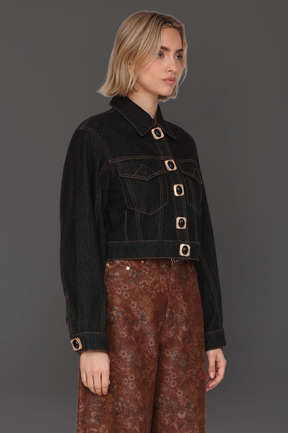 Novelty button-front cropped dark indigo denim jacket made from cotton-blend with chest flap pockets - Cute women's jackets by Avec Les Filles
