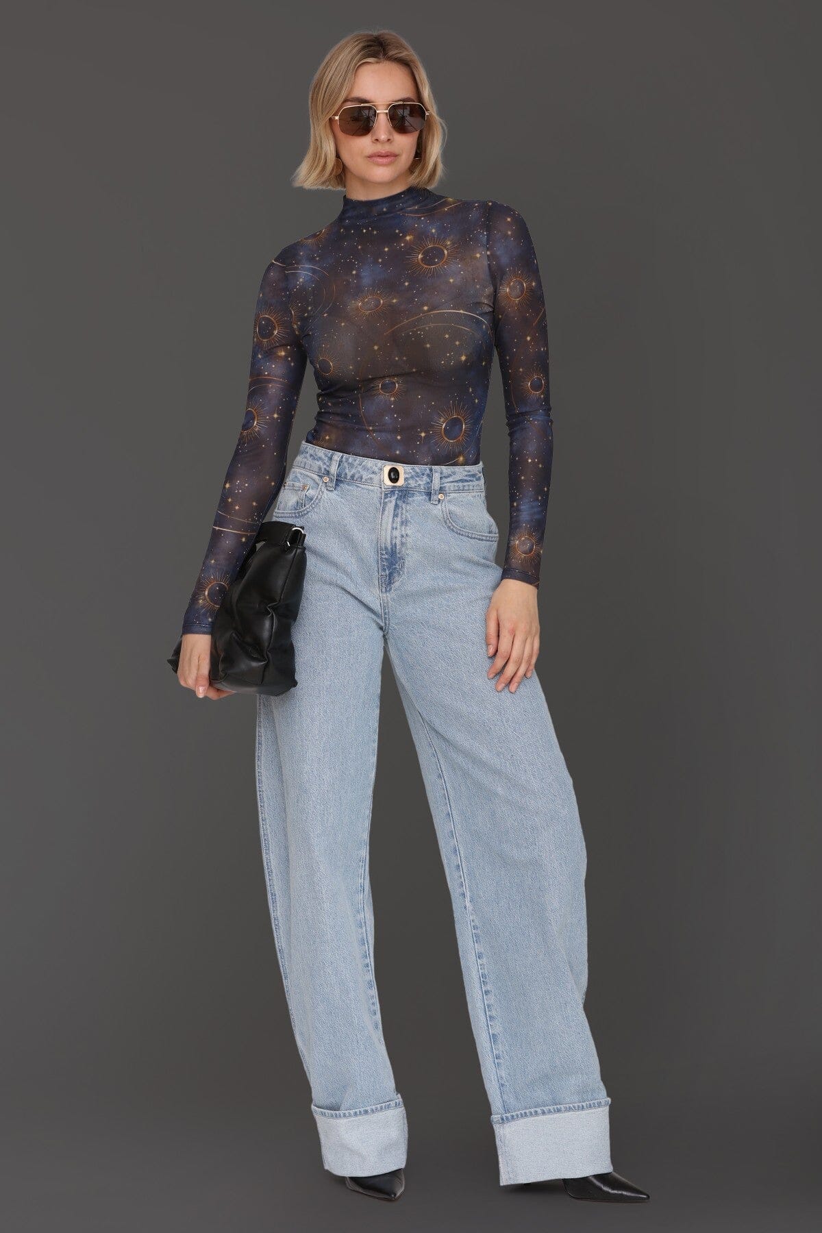 Cuffed cotton-blend blue denim high-rise barrel leg jeans with classic five-pocket - Cute women's pants by Avec Les Filles