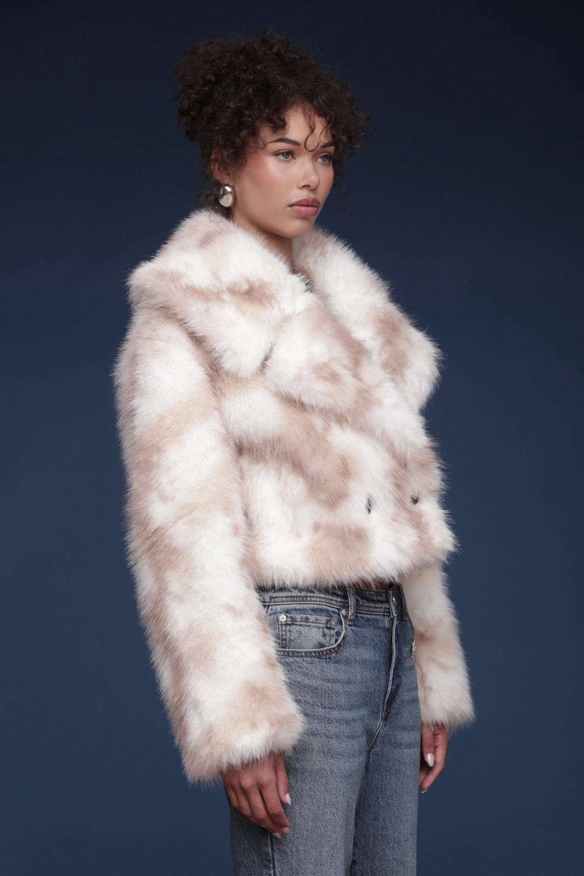 Marbled faux fur cropped double-breasted button front cream-tan coat with oversized notched collar and side pockets - Cute women's coats by Avec Les Filles