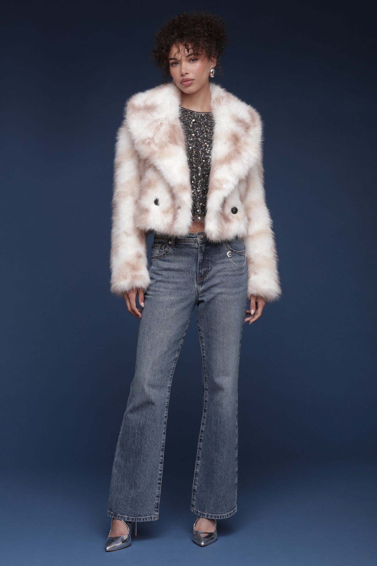 Marbled faux fur cropped double-breasted button front cream-tan coat with oversized notched collar and side pockets - Cute women's coats by Avec Les Filles