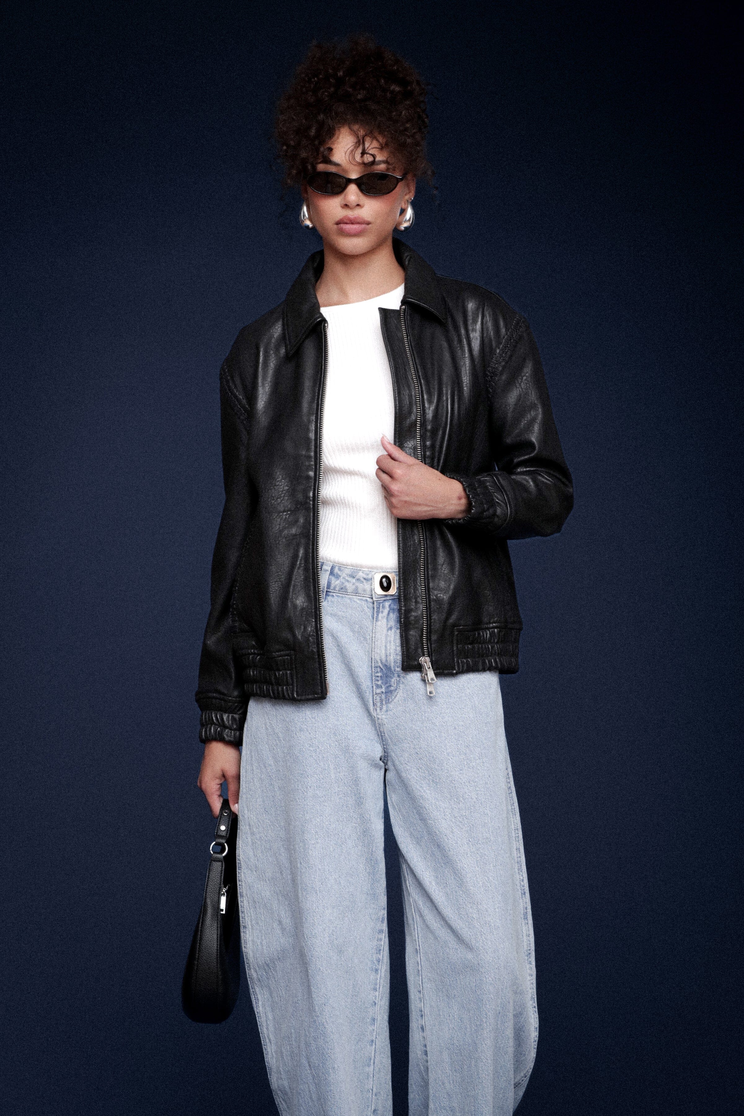 Genuine leather aviator black bomber jacket with a point collar and a zip-front closure - Shop designer jackets by Avec Les Filles