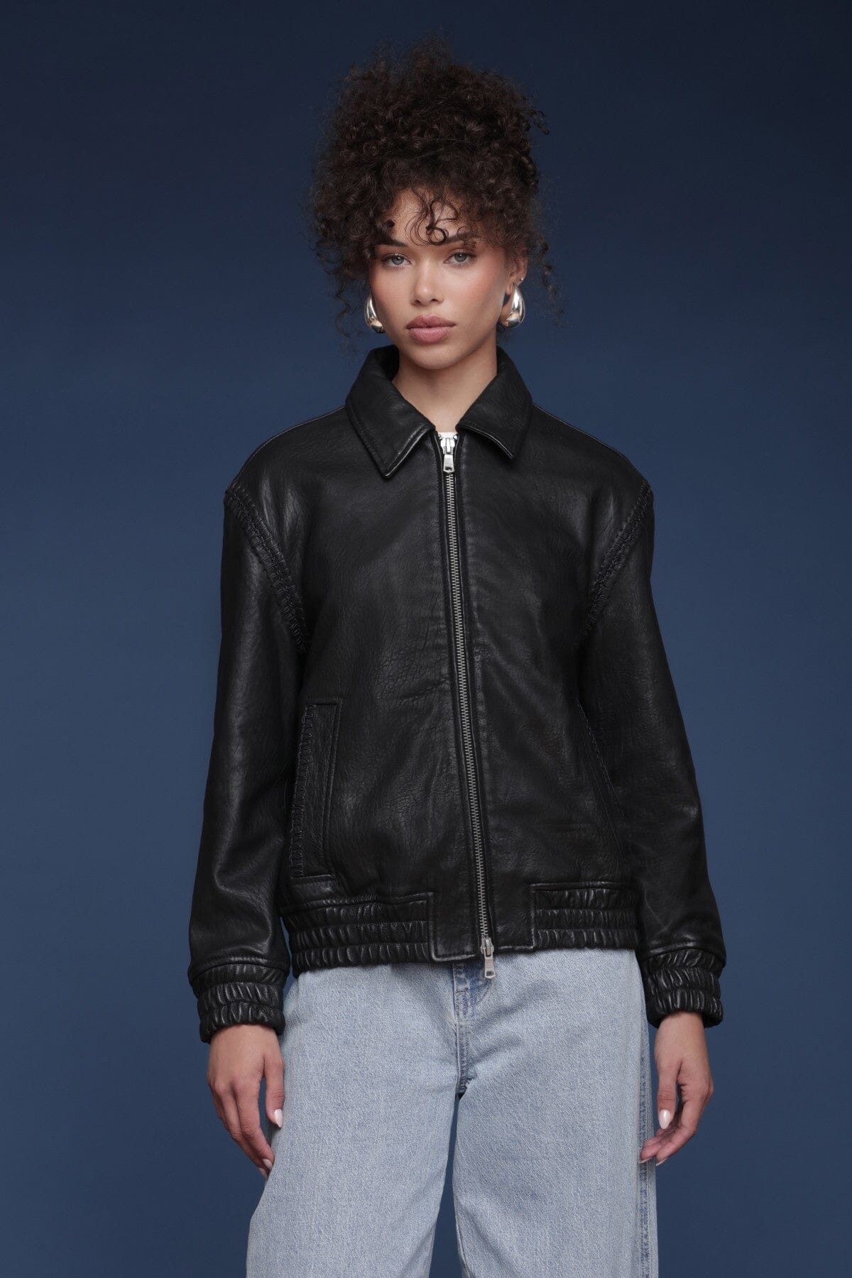 Genuine leather aviator black bomber jacket with point collar and zip-front closure - Shop designer jackets by Avec Les Filles