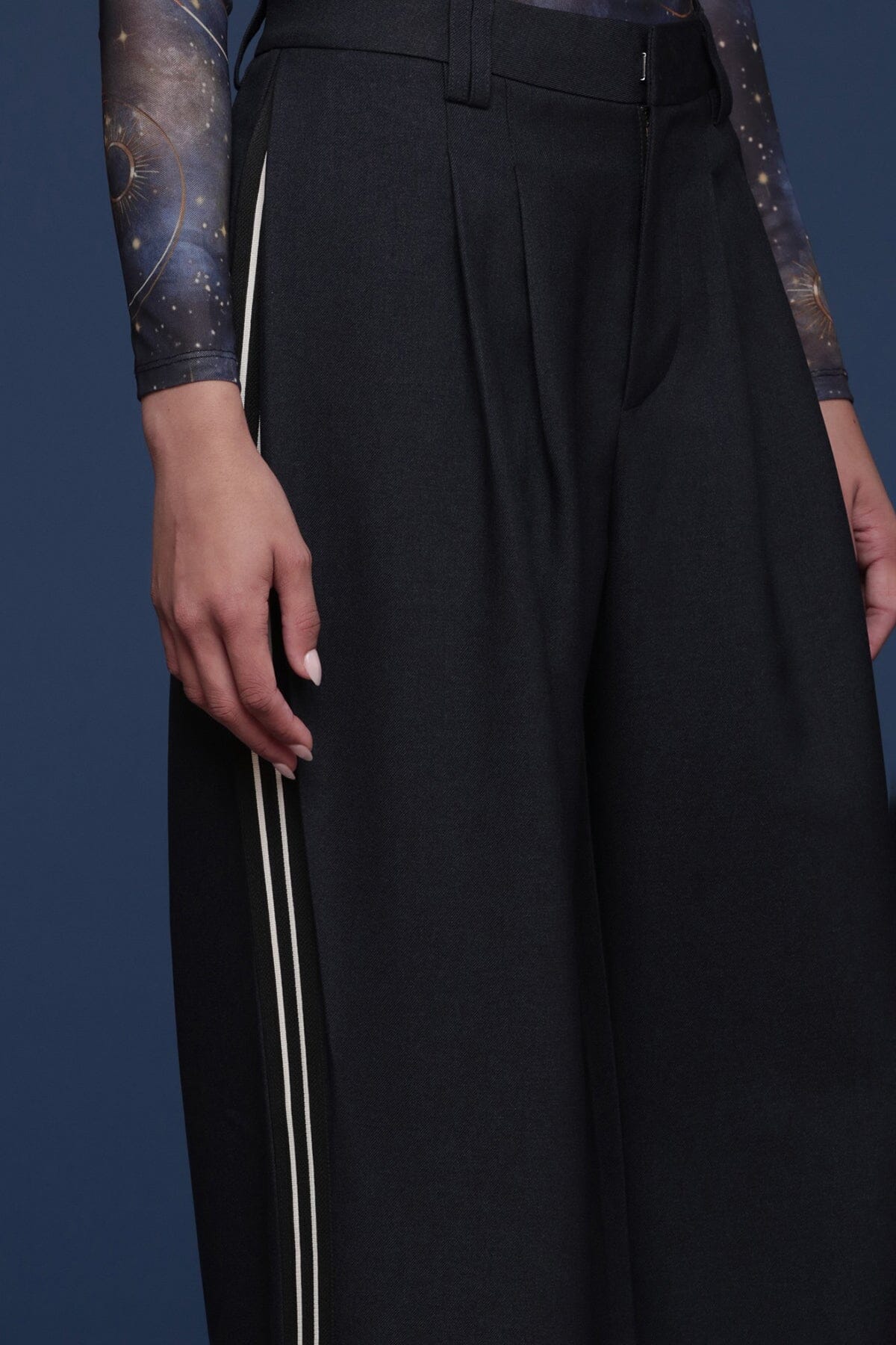 Side stripe wide-leg high-rise navy trouser pant with side slit pockets and front pleats - Cute women's trousers by Avec Les Filles