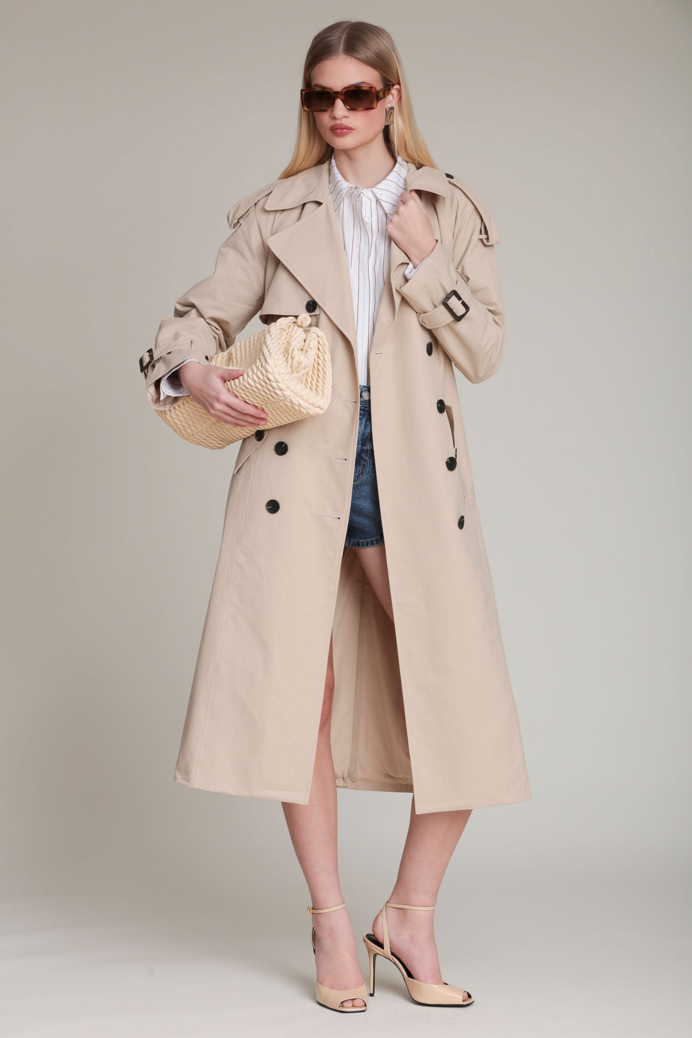 Cotton nylon double-breasted front beige maxi trench coat with long sleeves and adjustable buckle cuffs - Shop women's maxi trench coats by Avec Les Filles