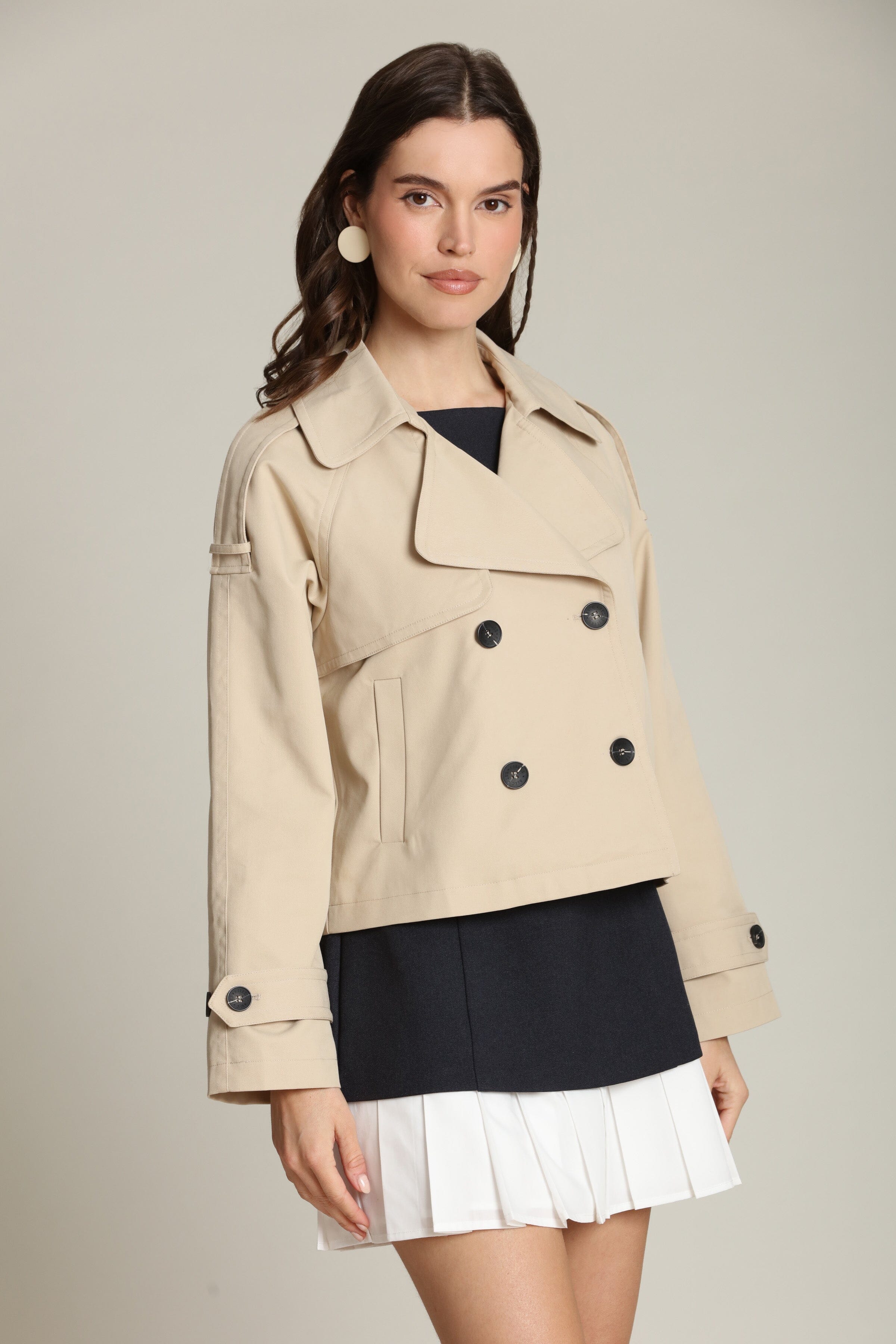 Cotton-blend cropped double-breasted beige trench coat with long sleeves and adjustable buttoned cuffs - Shop trench coats & jackets by Avec Les Filles