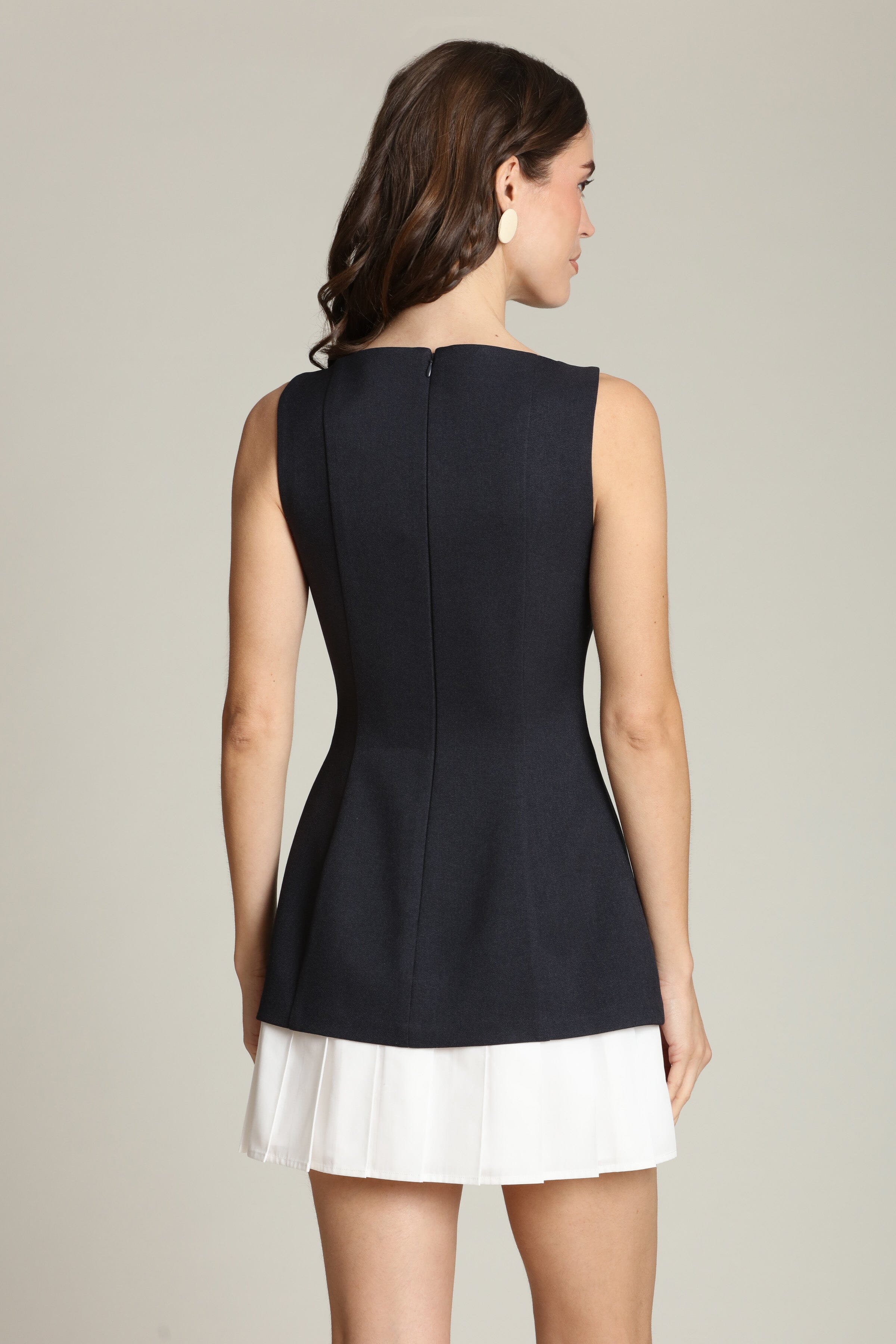Contrast pleated navy and white mini dress with a sleeveless silhouette and bateau neckline - Women's mini dresses by Avec Les Filles