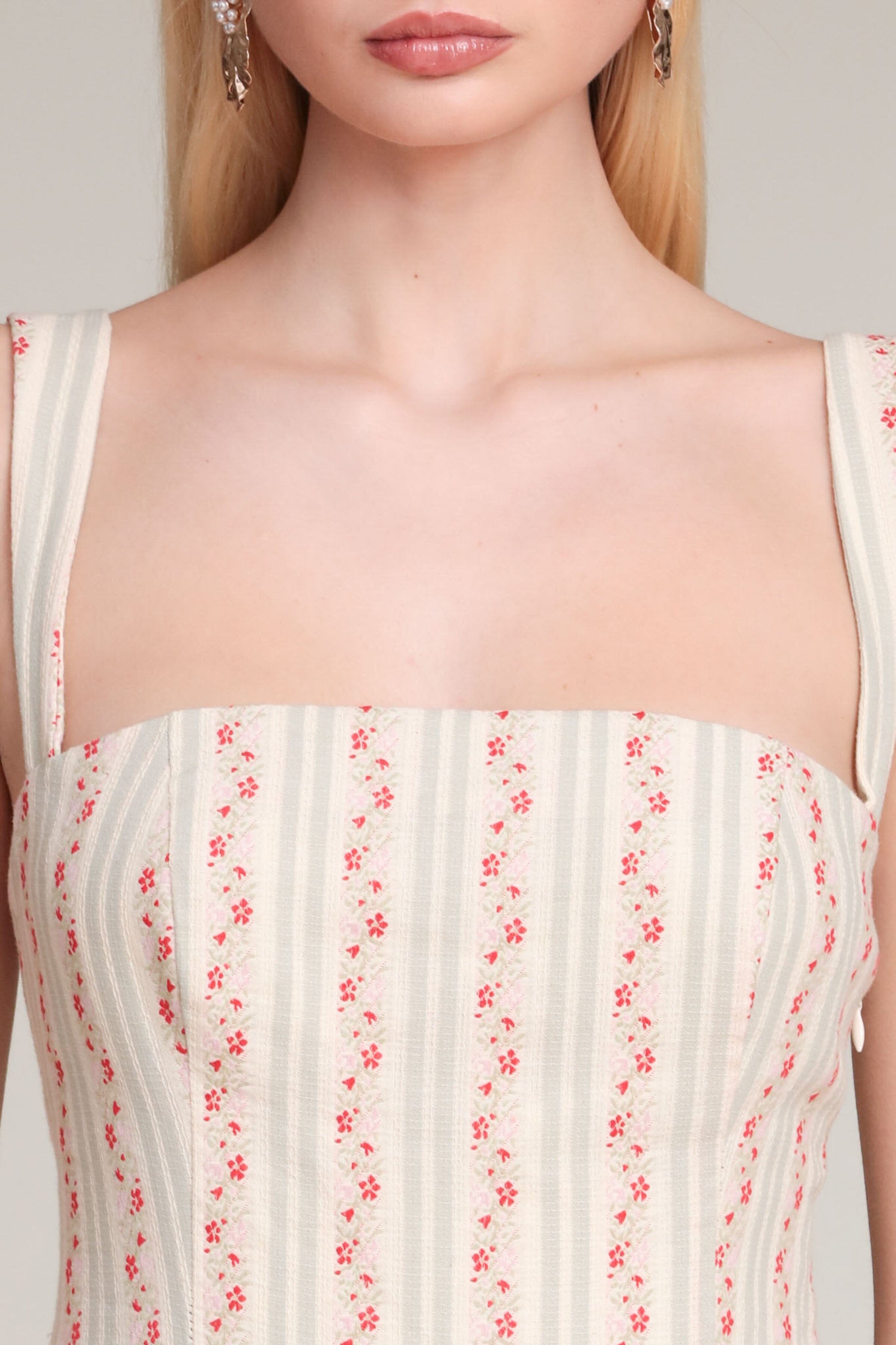 Cotton multicolor floral mini dress with a square neckline - Shop women’s cute mini dresses by Avec Les Filles