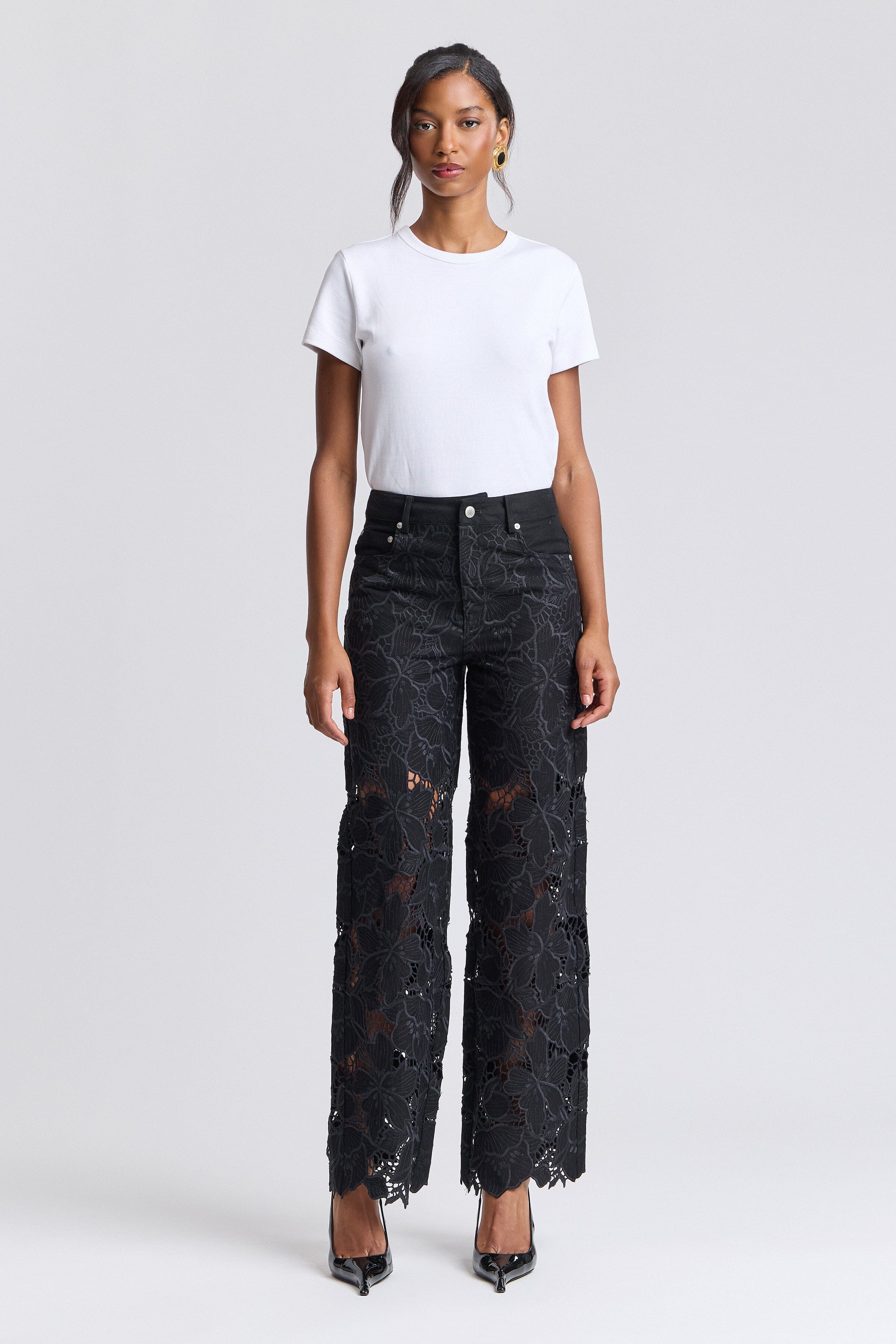 Guipure wide leg black denim jeans in cotton with a high-rise waist - Shop women’s pants by Avec Les Filles.