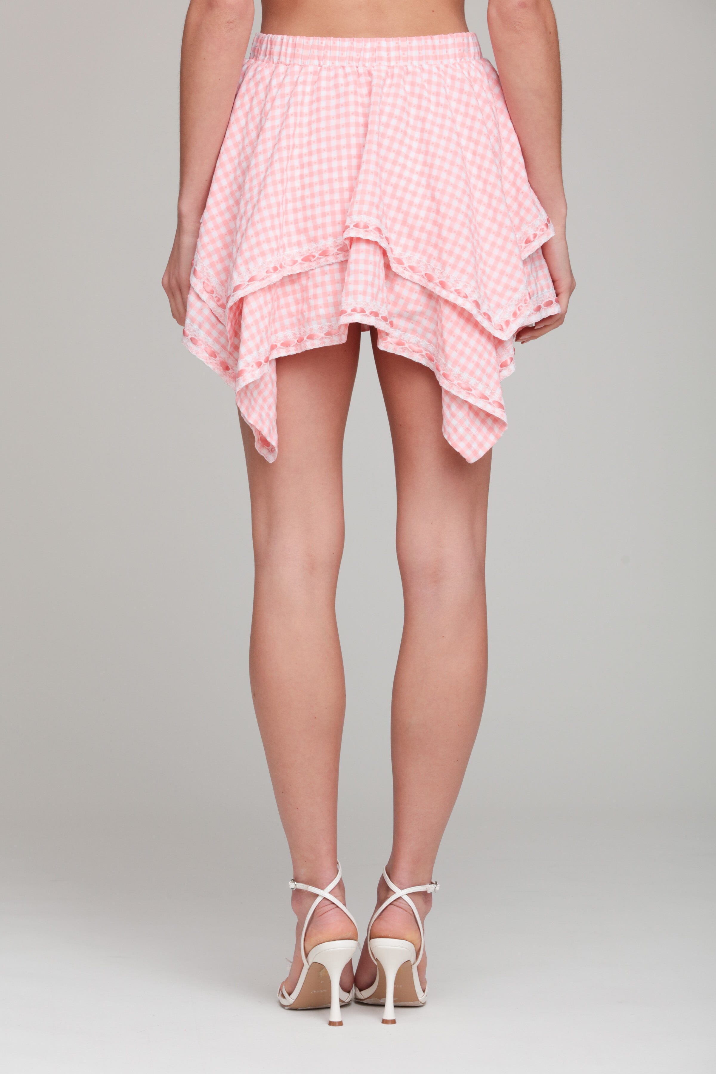Gingham pink and white mini skirt with an elastic waistband - Shop women's cute mini skirts by Avec Les Filles