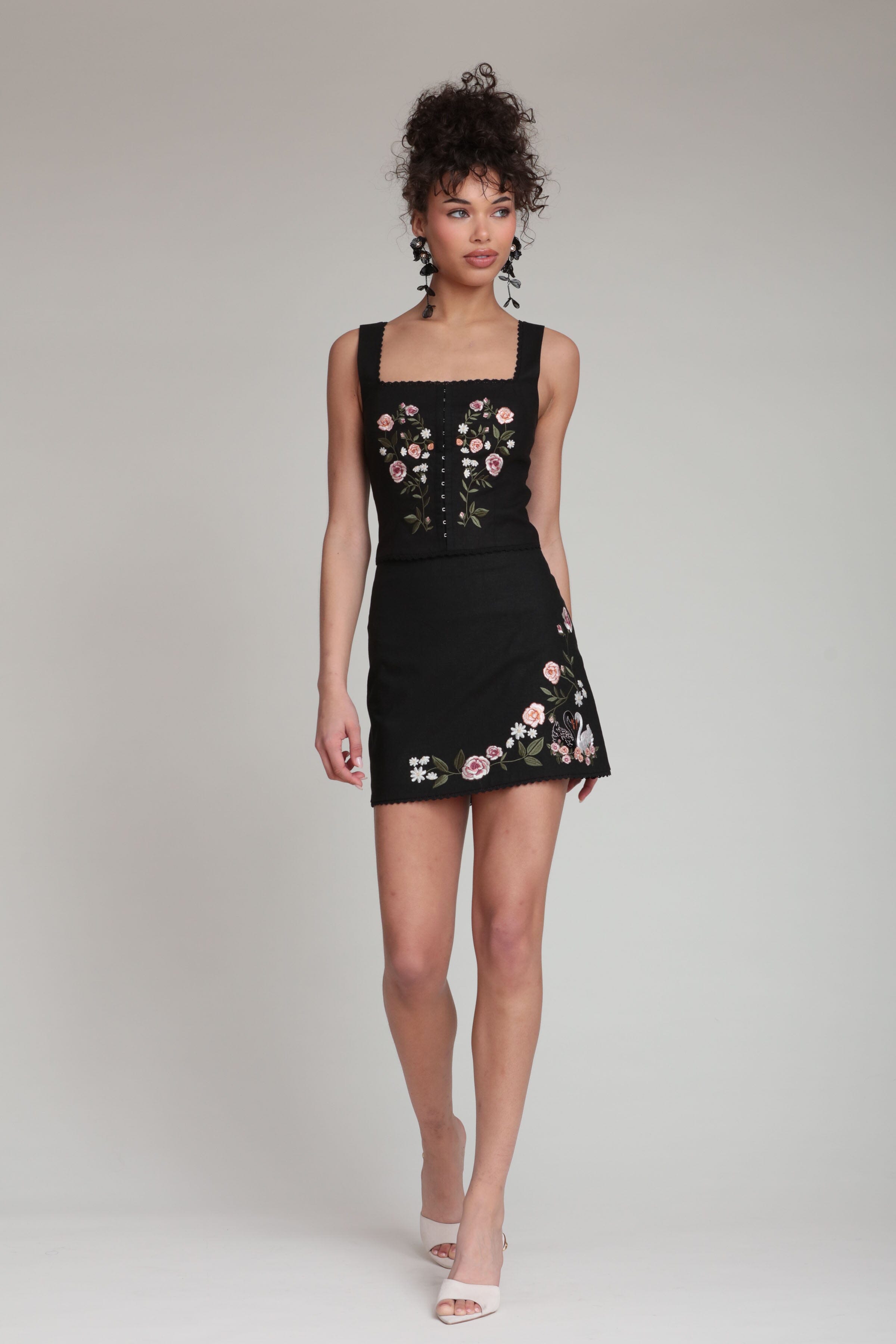 Embroidered stretch linen black mini skirt with black linen top - Shop women's cute floral mini skirts by Avec Les Filles