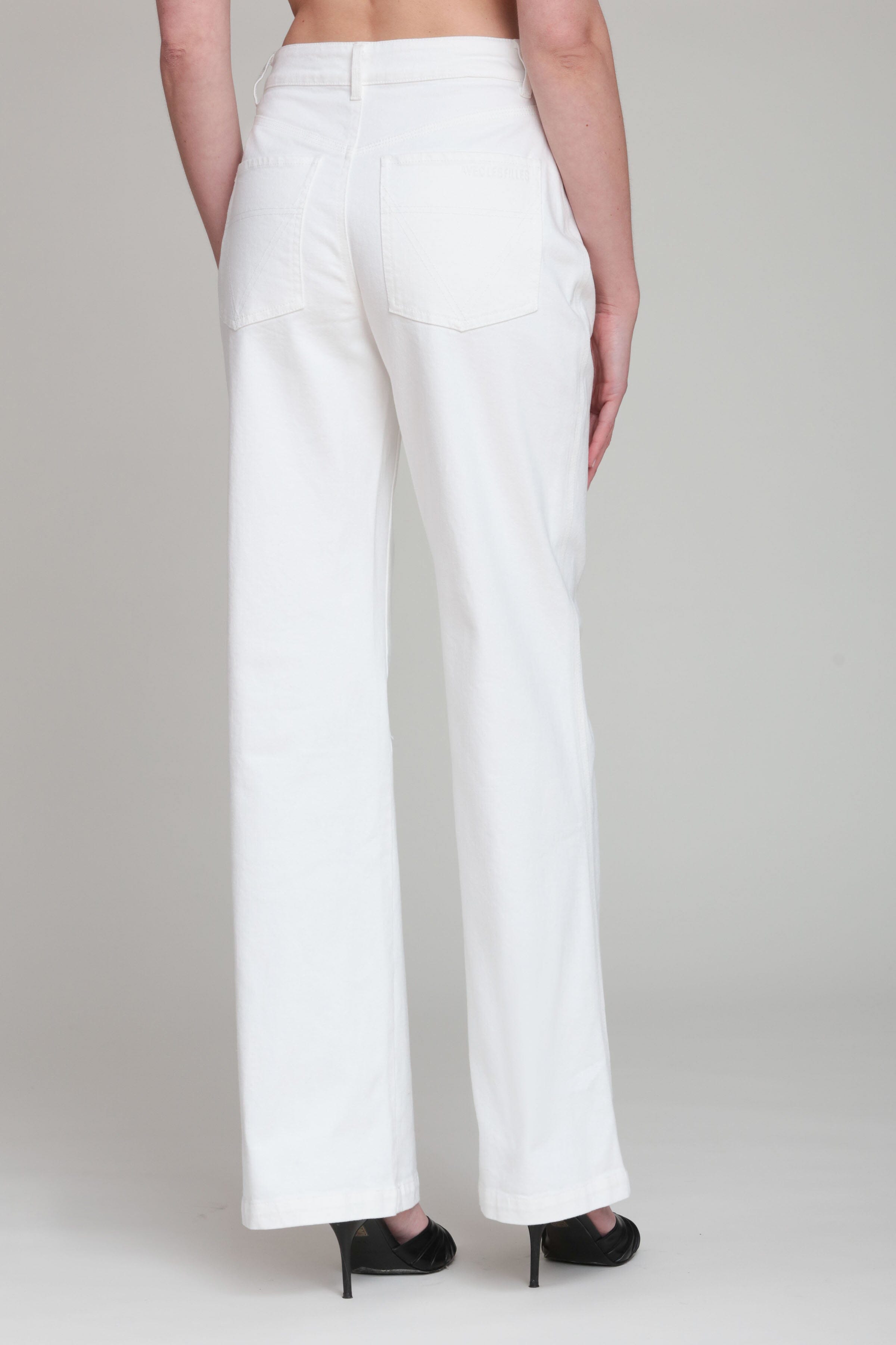 Denim white flared jeans in cotton blend - Shop women's high waisted flare jeans by Avec Les Filles