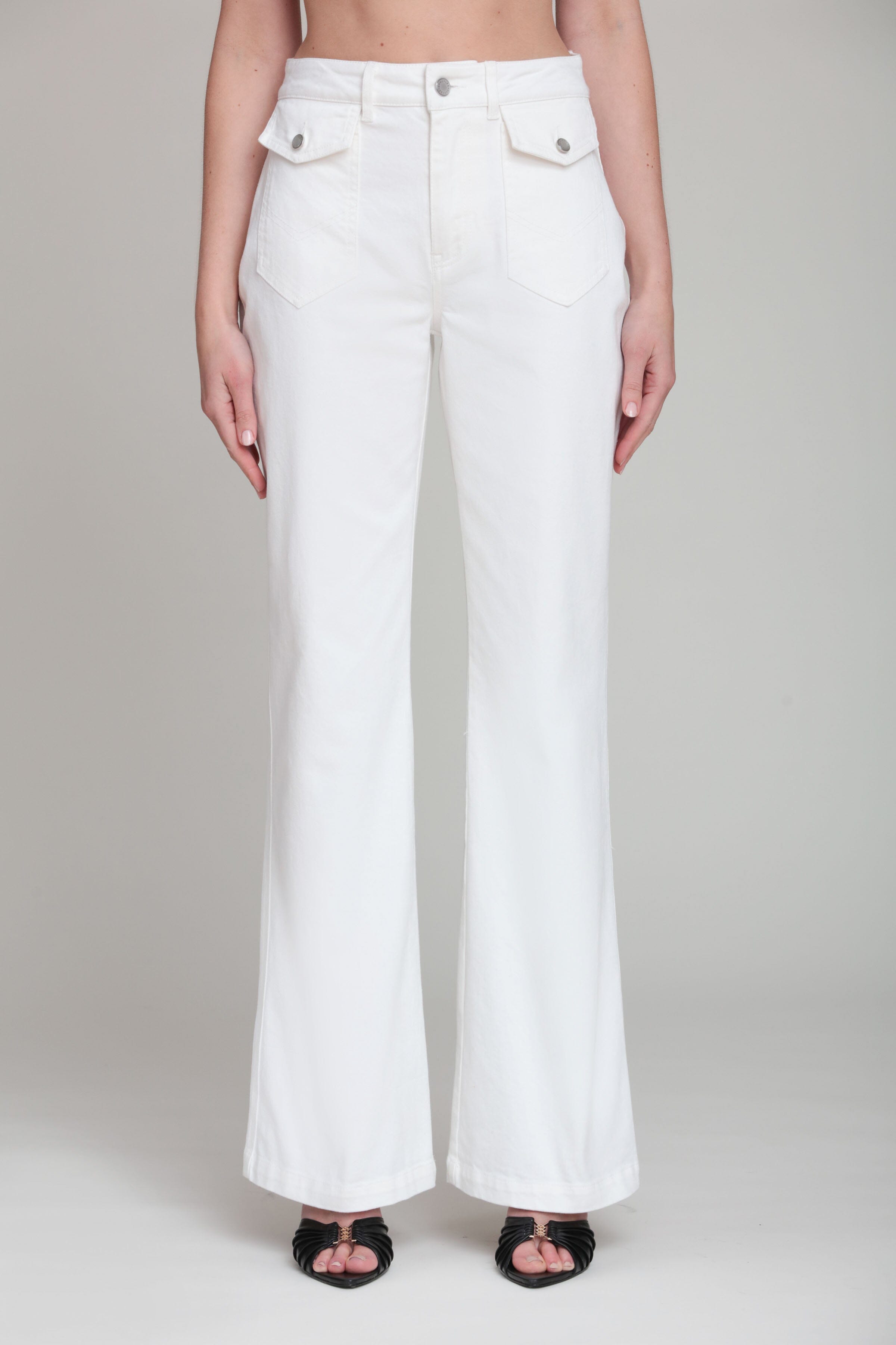 Denim womens white jeans in cotton blend - Shop cute high waisted flare jeans by Avec Les Filles