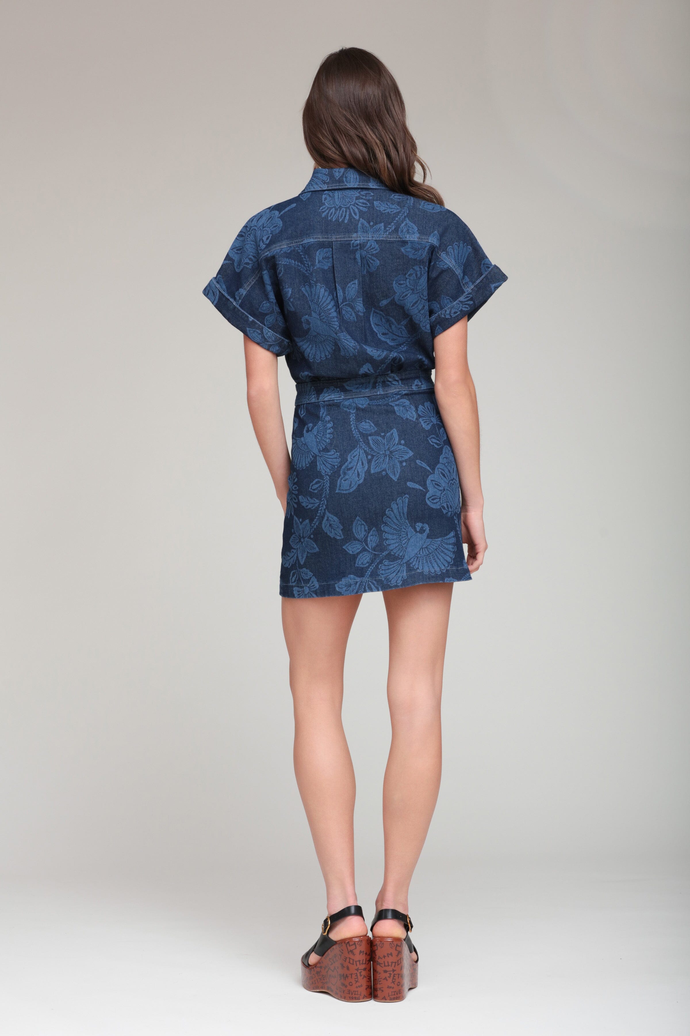 Printed denim dress in cotton blend with point collar and short sleeves - Shop denim mini dresses by Avec Les Filles