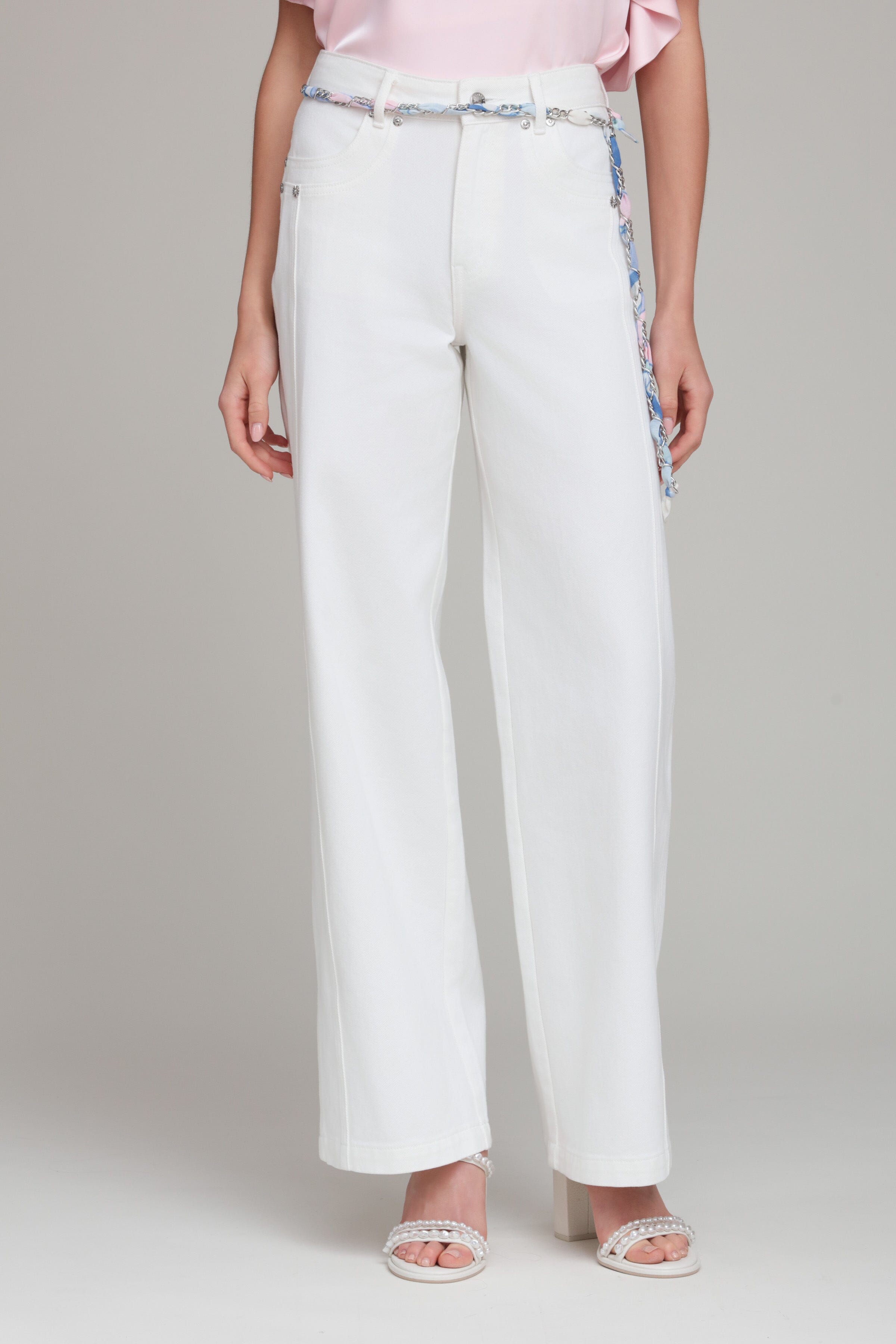 Wide-leg white denim flare Jeans in cotton with chain belt and mid-rise - Shop women's denim pants by Avec Les Filles
