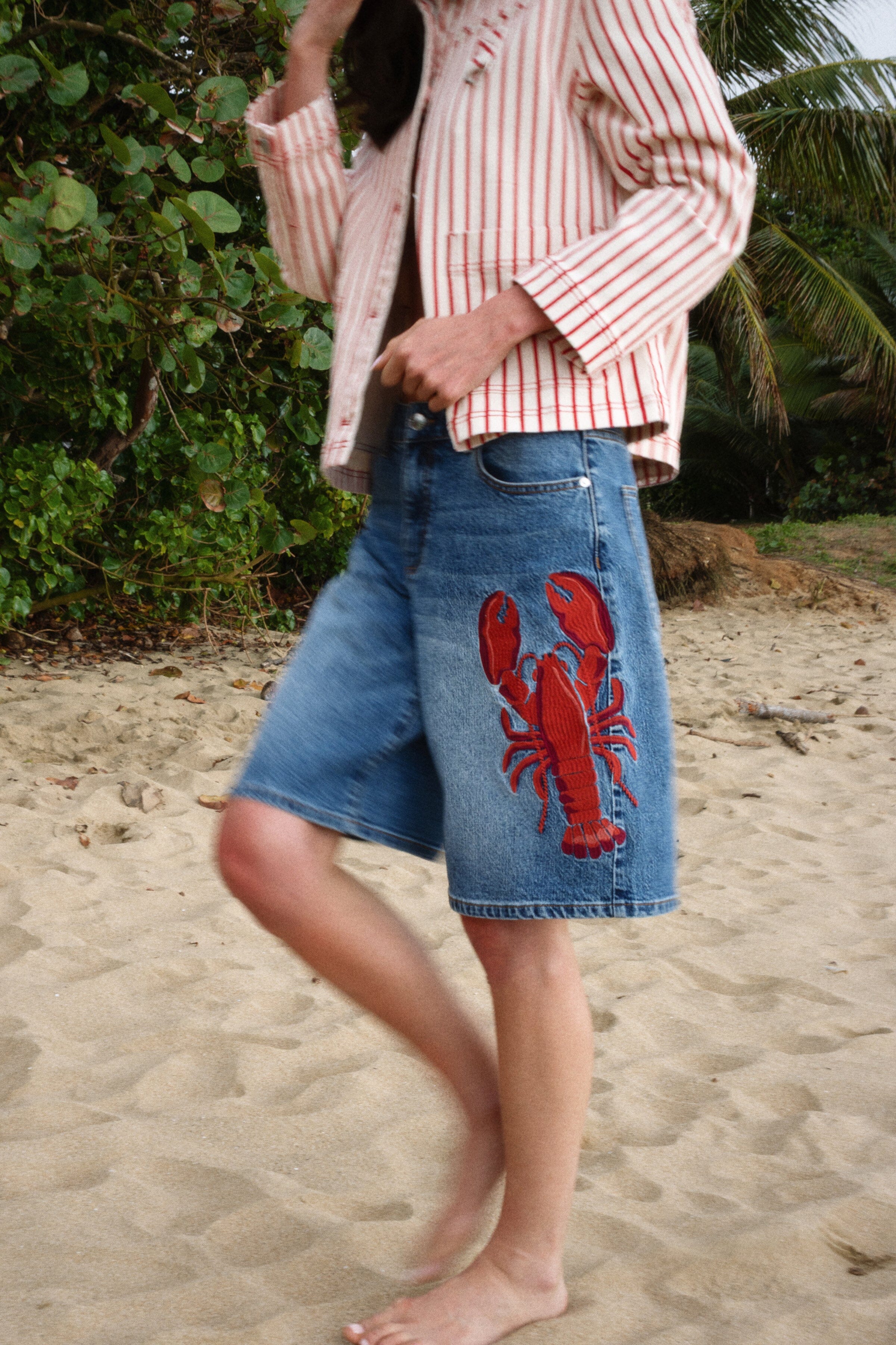 Wide-leg blue lobster shorts in cotton blend with high-rise waist - Shop designer women's denim shorts by Avec Les Filles