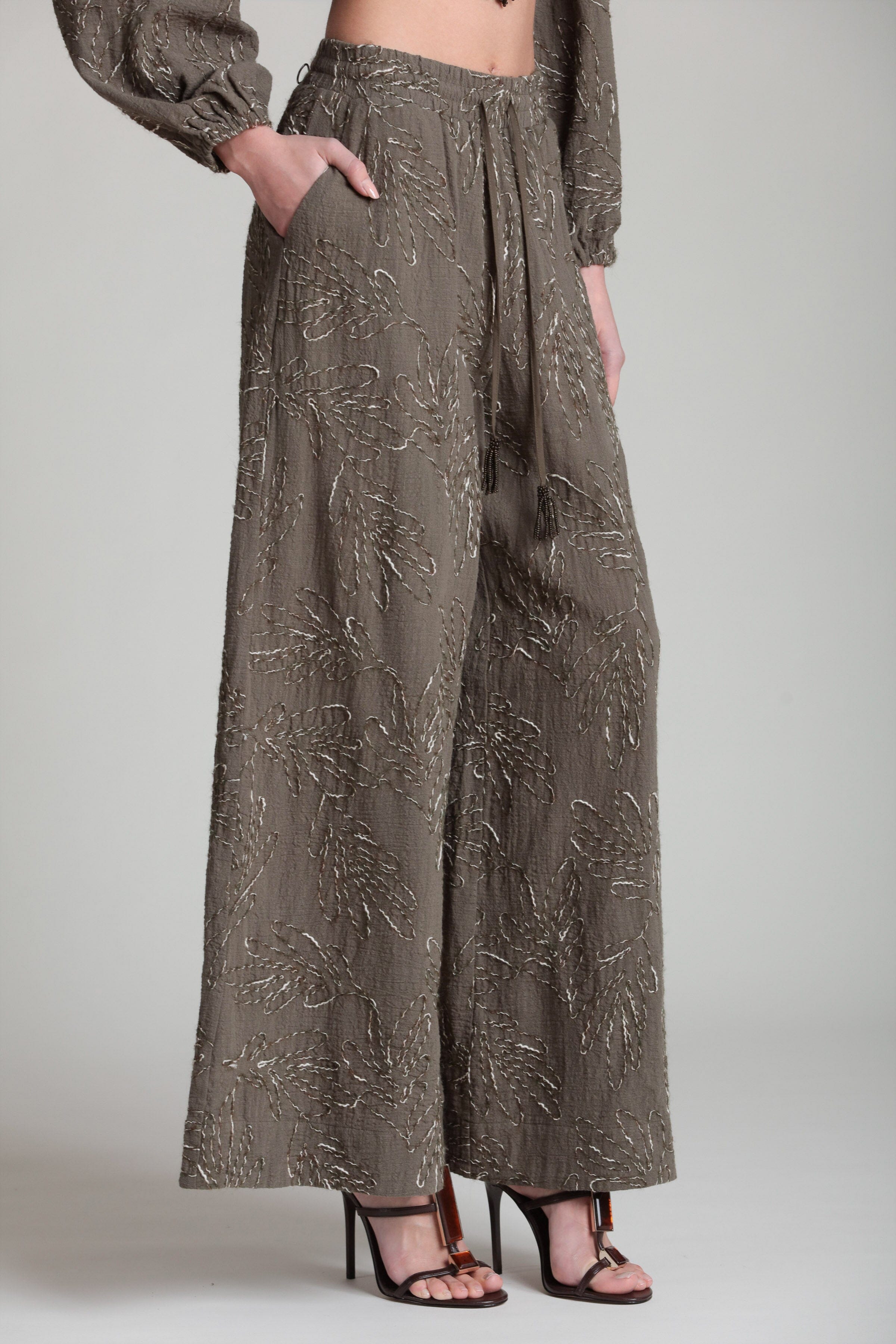 Embroidered olive green dressy palazzo pants. Shop designer women's cute palazzo pants by Avec Les Filles.