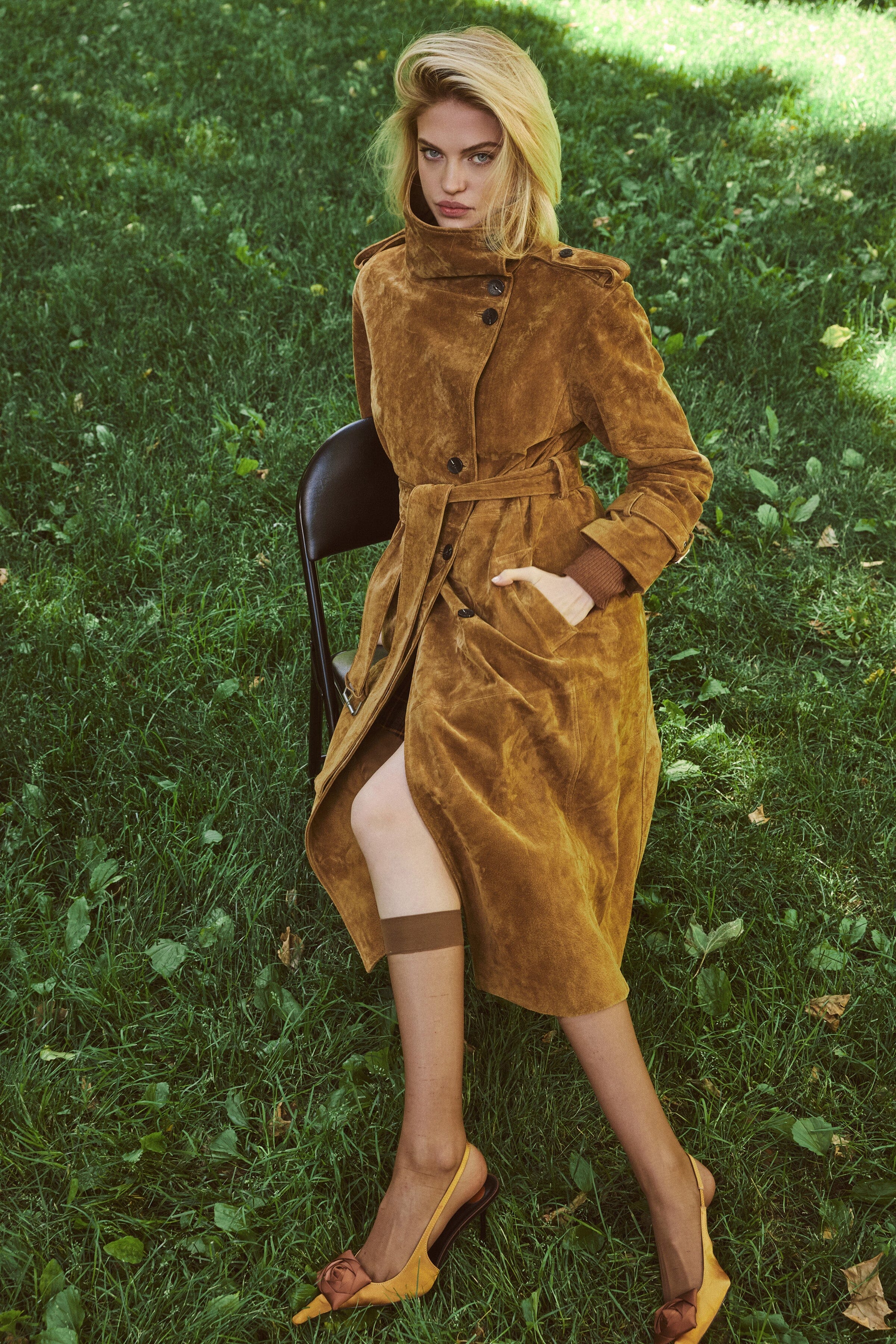 Genuine Suede Belted Trench Coat Avec Les Filles