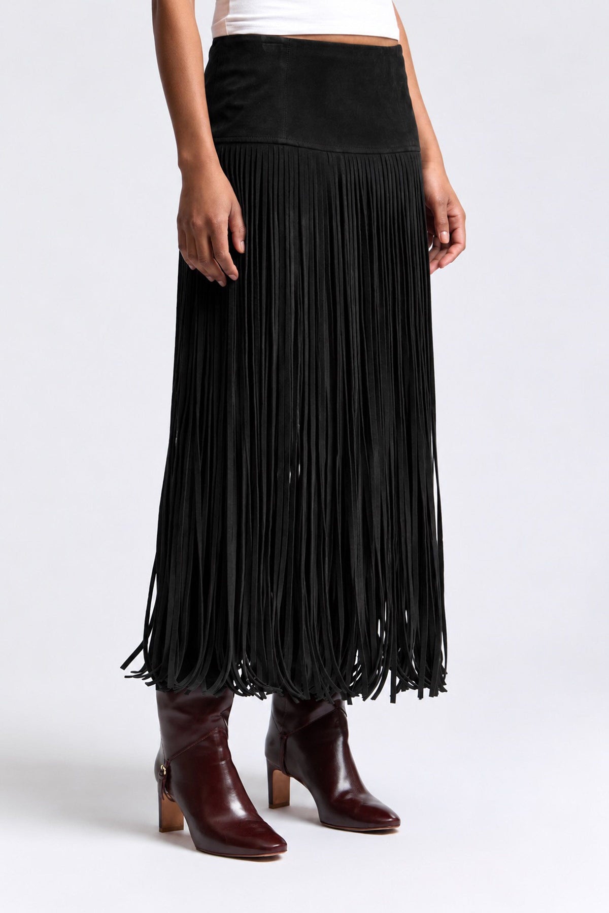 Faux Suede Fringe Maxi Skirt - Black Skirts Avec Les Filles